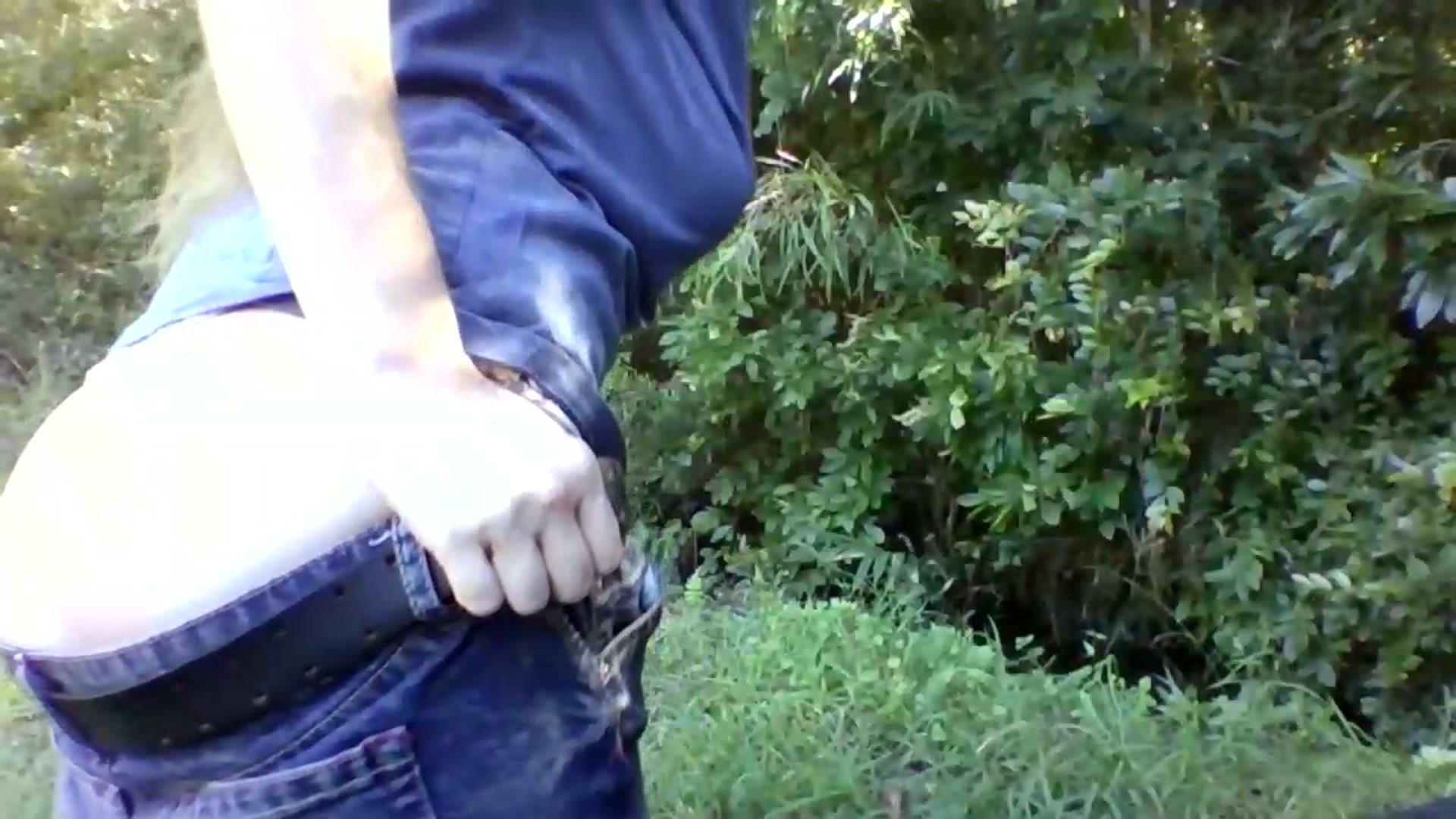 Gallery image thumbnail from GirlOffGrid's myfreecams stream on, 09/07/2026, 20:33 image 14 of 20