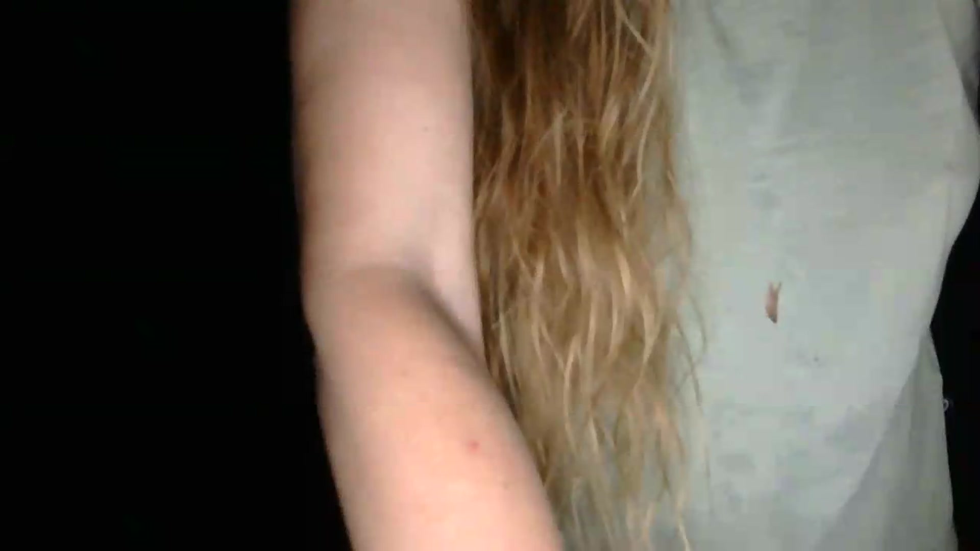 Gallery image thumbnail from GirlOffGrid's myfreecams stream on, 09/11/2026, 03:03 image 9 of 20