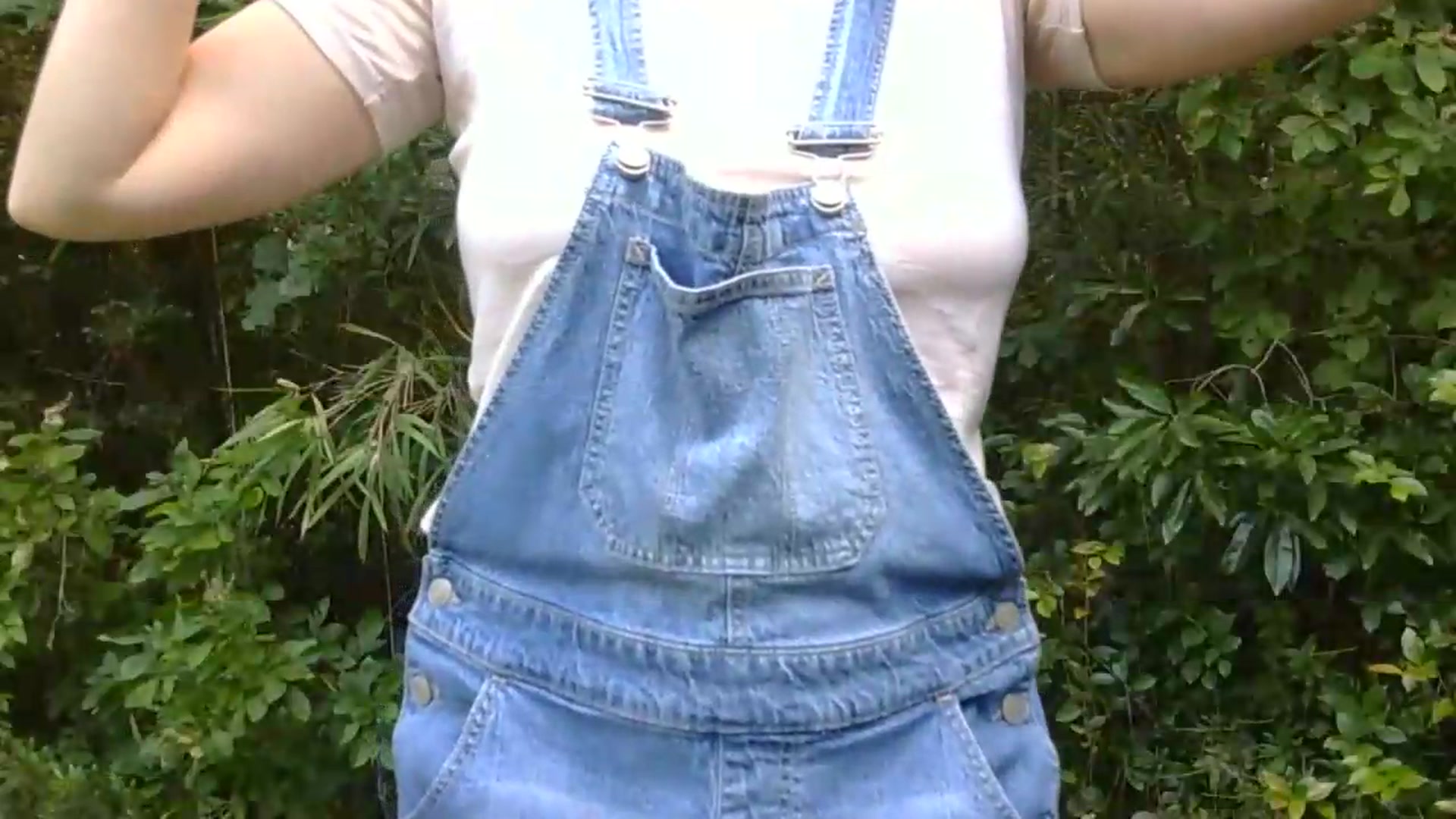 Gallery image thumbnail from GirlOffGrid's myfreecams stream on, 09/14/2026, 20:02 image 9 of 20
