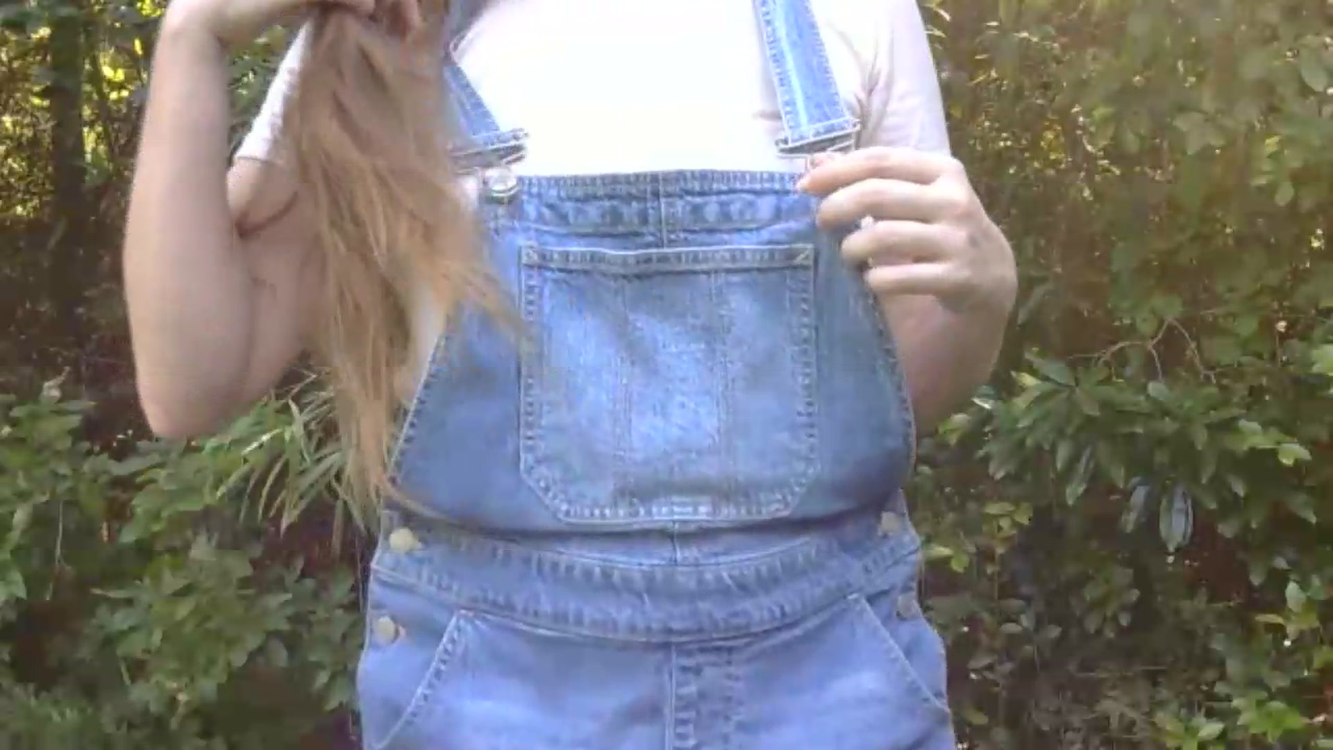 Gallery image thumbnail from GirlOffGrid's myfreecams stream on, 09/14/2026, 20:02 image 12 of 20