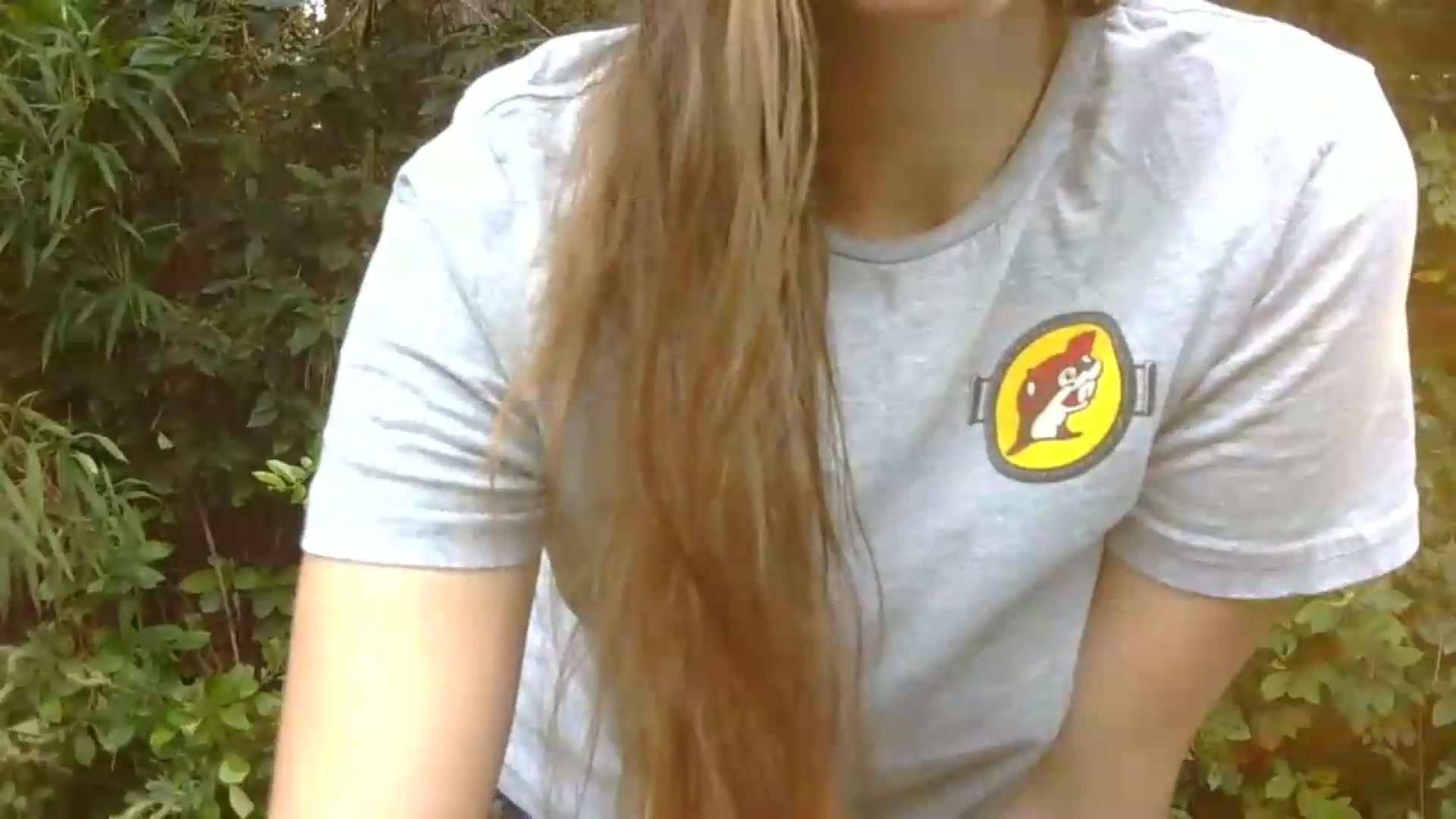 Gallery image thumbnail from GirlOffGrid's myfreecams stream on, 09/15/2026, 22:49 image 18 of 20