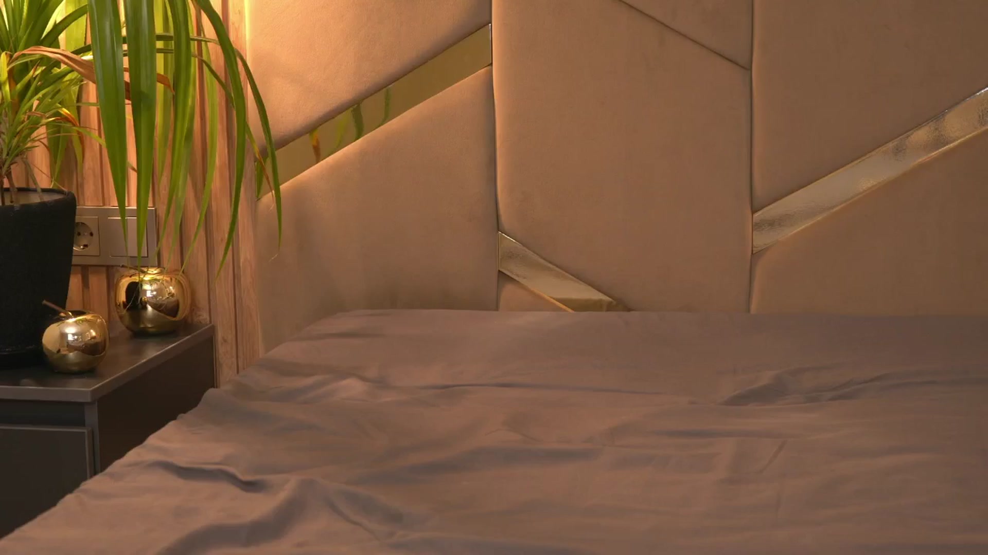Gallery image thumbnail from GirlPleasure's myfreecams stream on, 06/01/2024, 16:25 image 6 of 20