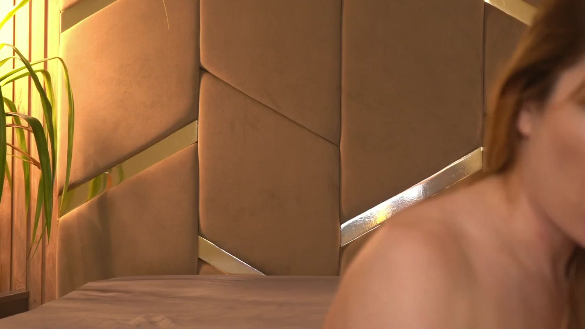 Gallery image thumbnail from GirlPleasure's myfreecams stream on, 06/16/2024, 15:11 image 14 of 20