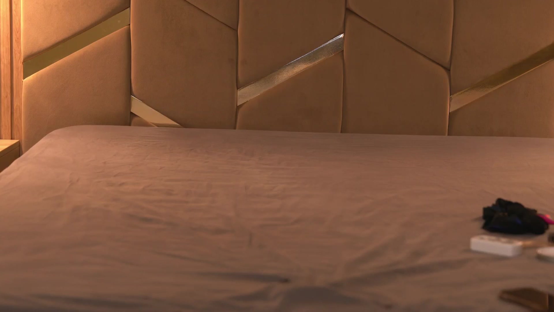 Gallery image thumbnail from GirlPleasure's myfreecams stream on, 04/19/2025, 18:14 image 1 of 20