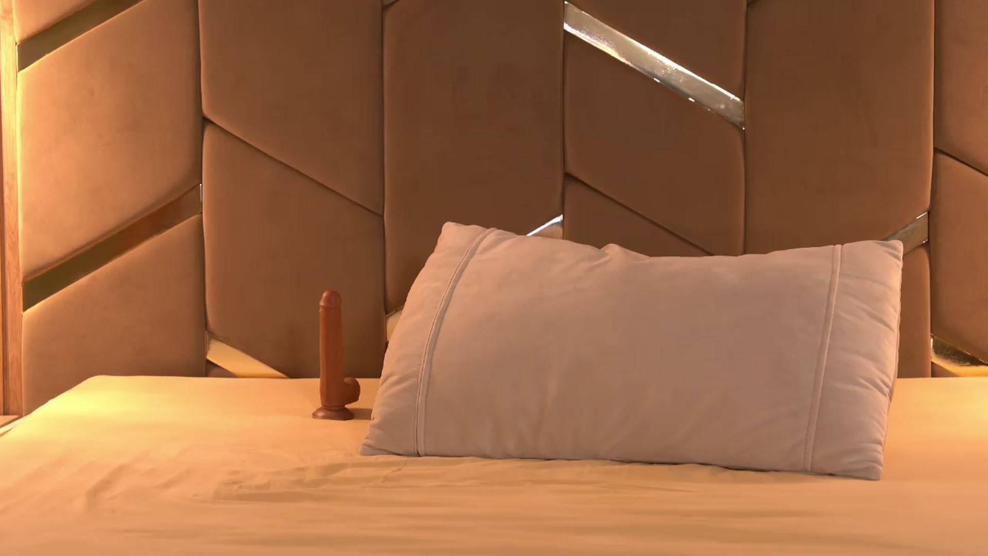 Gallery image thumbnail from GirlPleasure's myfreecams stream on, 07/19/2026, 15:36 image 16 of 20