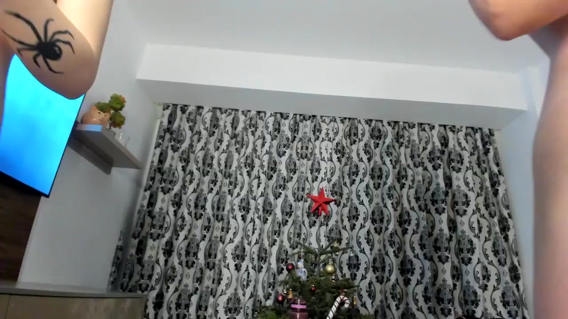 Gallery image thumbnail from GirlS2Dream1's myfreecams stream on, 12/18/2024, 16:01 image 1 of 20
