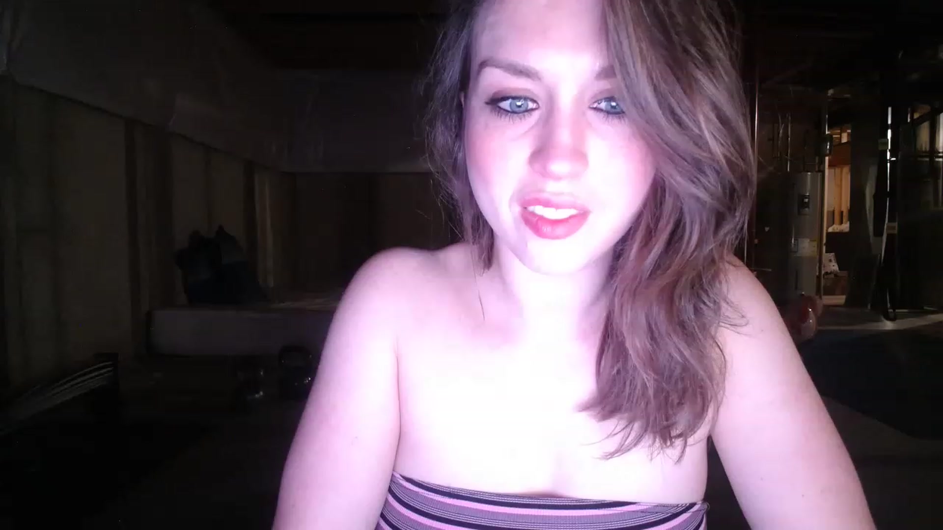 Gallery image thumbnail from Girl_X_Power's myfreecams stream on, 11/16/2022, 17:48 image 19 of 20