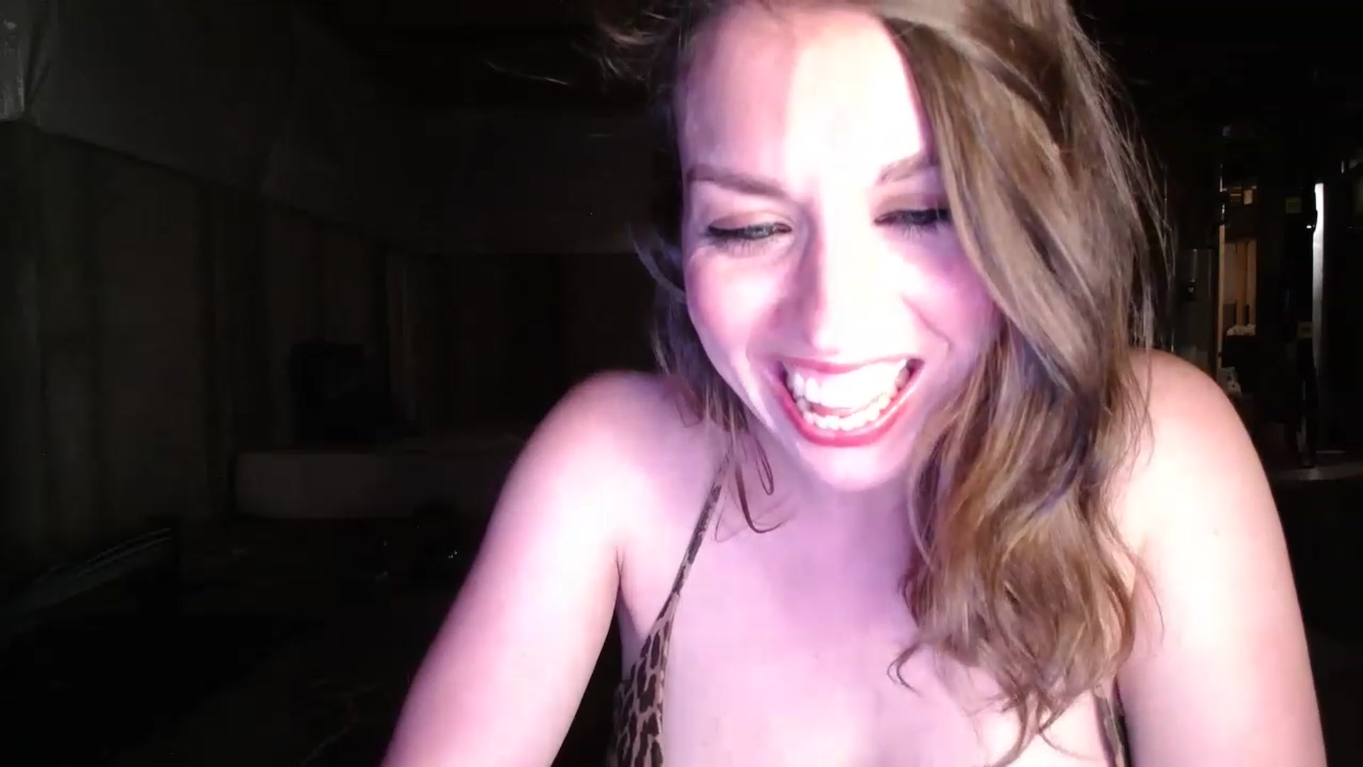 Gallery image thumbnail from Girl_X_Power's myfreecams stream on, 11/18/2022, 24:01 image 15 of 20
