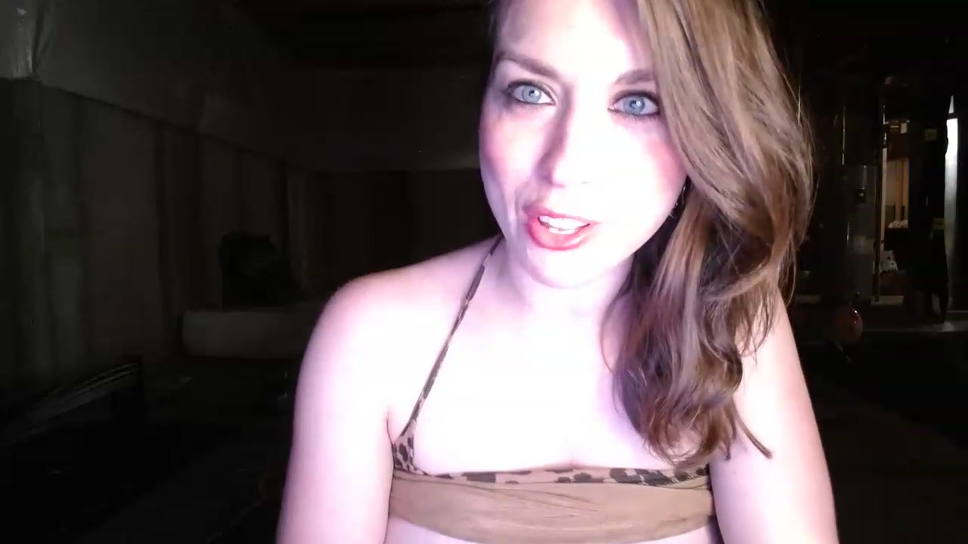 Gallery image thumbnail from Girl_X_Power's myfreecams stream on, 11/18/2022, 24:01 image 11 of 20