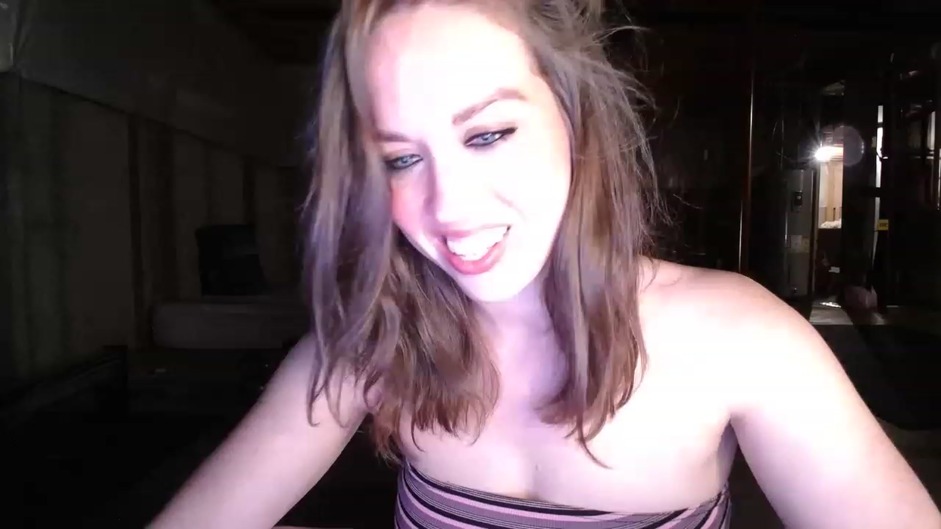 Gallery image thumbnail from Girl_X_Power's myfreecams stream on, 11/22/2022, 02:27 image 4 of 20