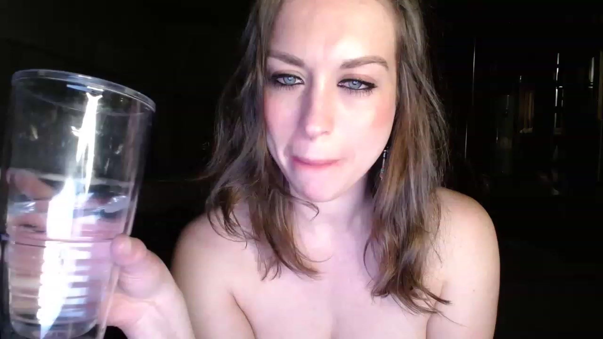 Gallery image thumbnail from Girl_X_Power's myfreecams stream on, 11/24/2022, 05:10 image 10 of 20