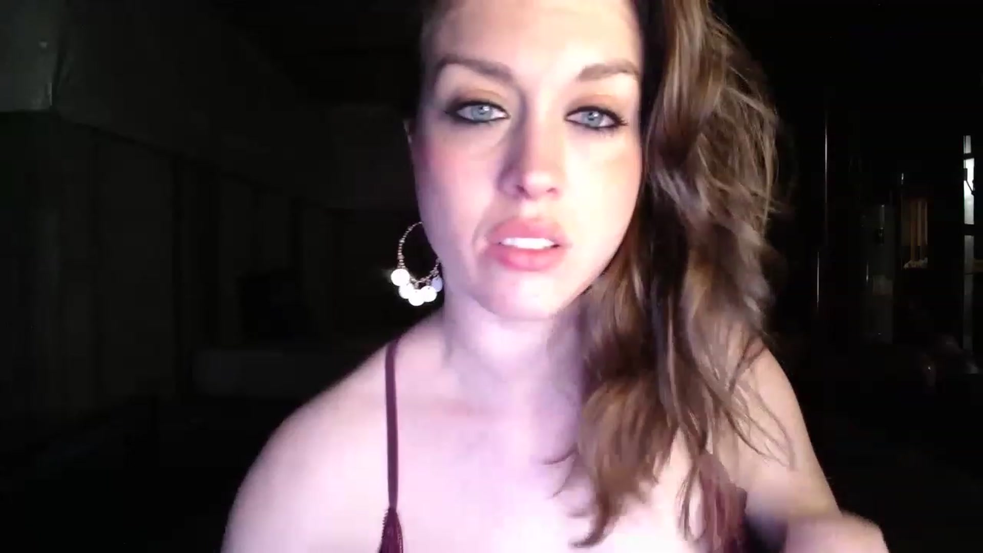 Gallery image thumbnail from Girl_X_Power's myfreecams stream on, 11/25/2022, 07:38 image 15 of 20