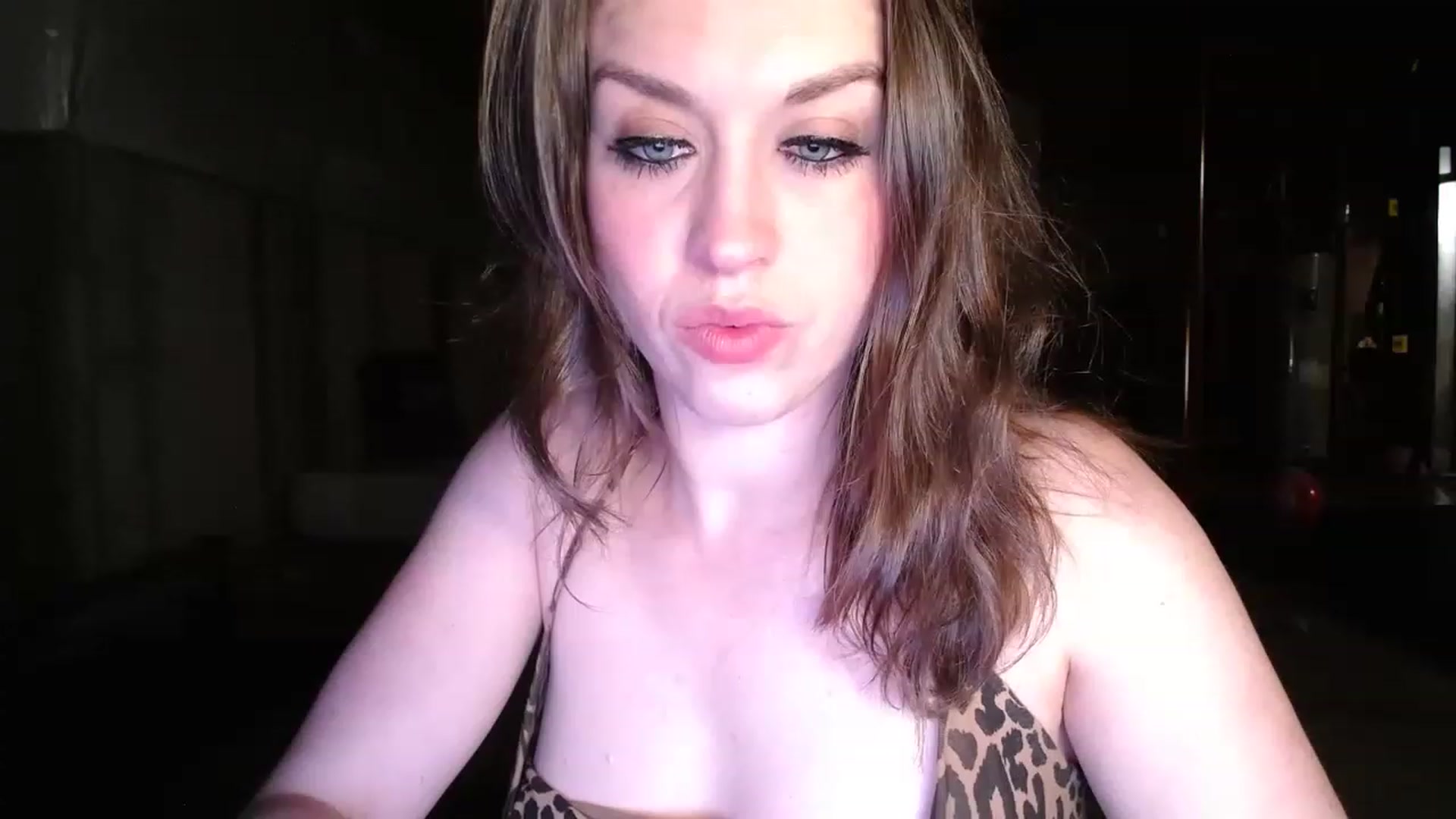 Gallery image thumbnail from Girl_X_Power's myfreecams stream on, 11/27/2022, 10:03 image 20 of 20