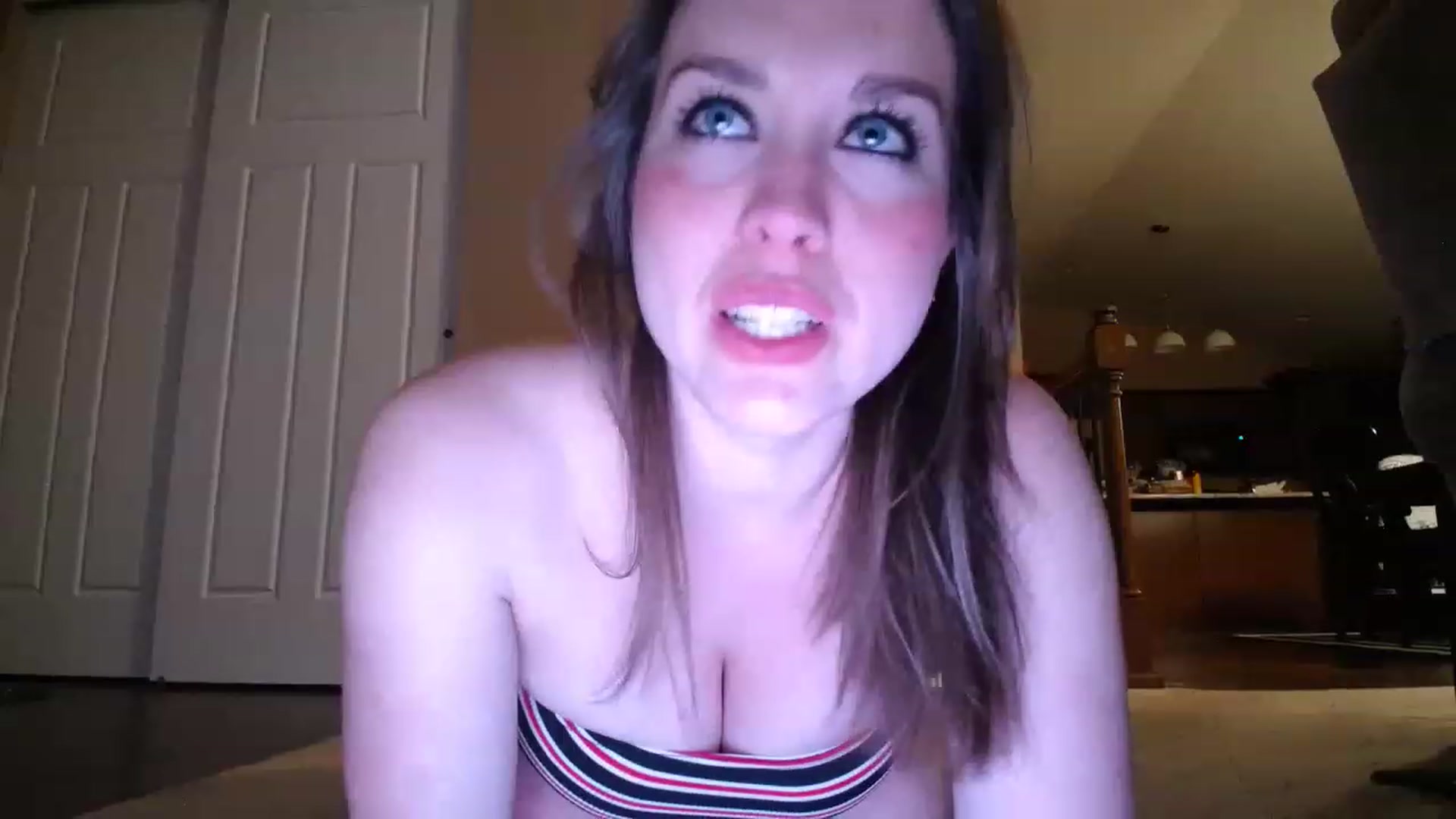 Gallery image thumbnail from Girl_X_Power's myfreecams stream on, 12/25/2022, 09:00 image 8 of 20