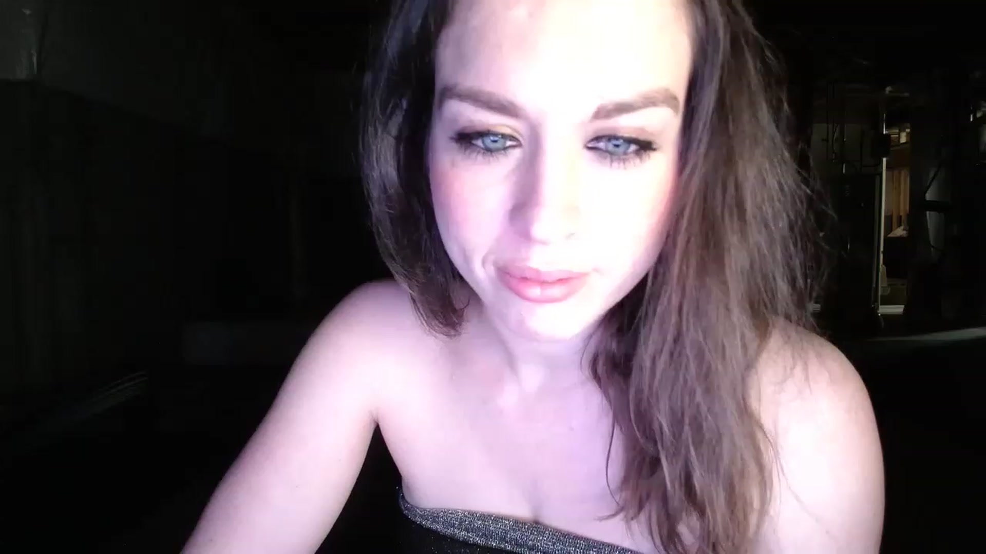 Gallery image thumbnail from Girl_X_Power's myfreecams stream on, 03/02/2023, 08:18 image 4 of 20