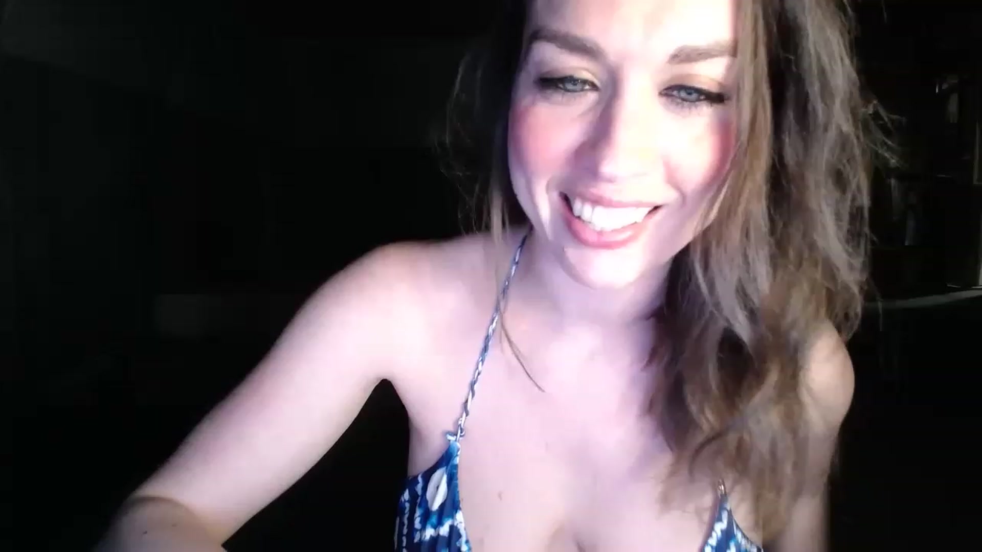 Gallery image thumbnail from Girl_X_Power's myfreecams stream on, 03/19/2023, 16:23 image 10 of 20