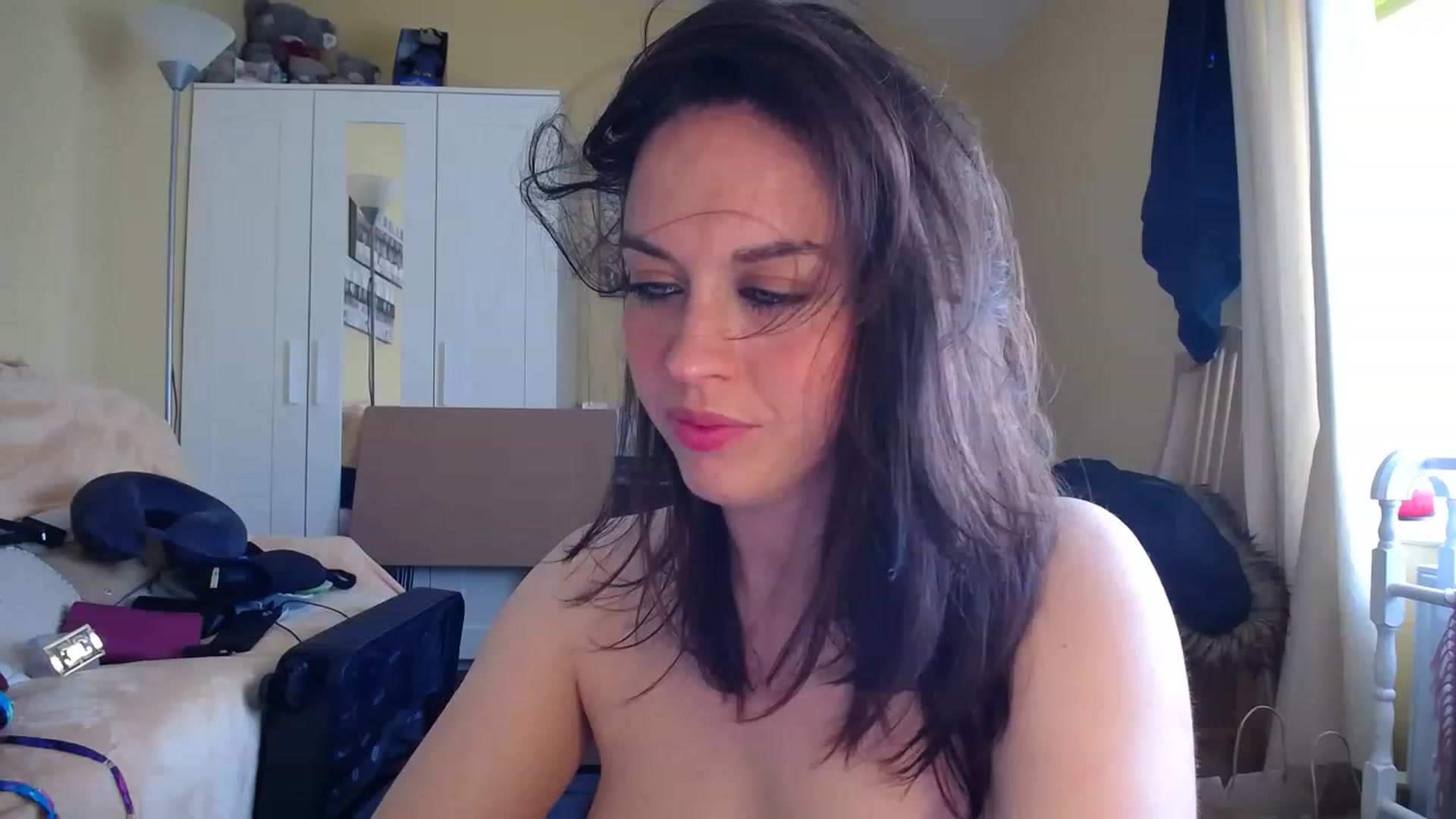 Gallery image thumbnail from Girl_X_Power's myfreecams stream on, 06/05/2023, 17:42 image 5 of 20