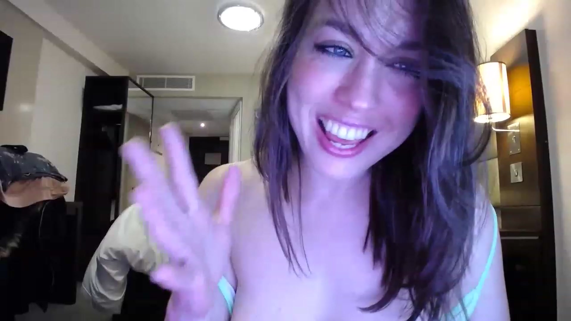 Gallery image thumbnail from Girl_X_Power's myfreecams stream on, 06/13/2023, 13:33 image 4 of 20