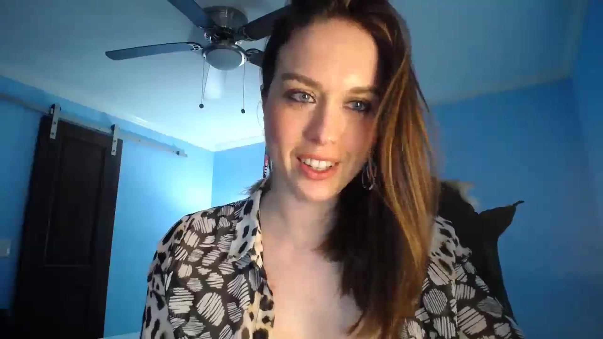 Gallery image thumbnail from Girl_X_Power's myfreecams stream on, 11/19/2023, 15:08 image 18 of 20