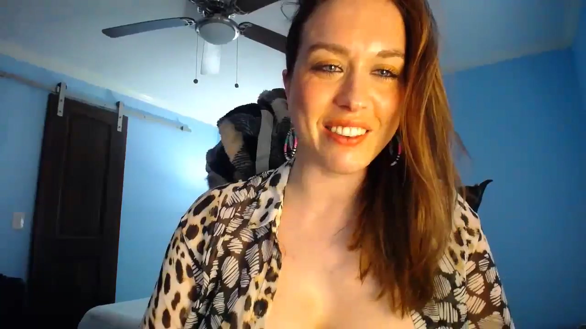 Gallery image thumbnail from Girl_X_Power's myfreecams stream on, 11/19/2023, 15:08 image 16 of 20