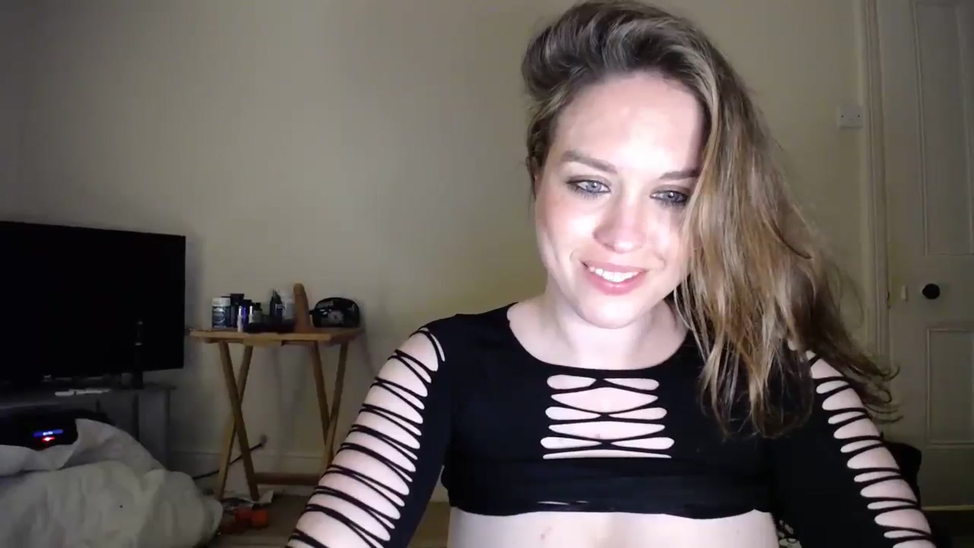 Gallery image thumbnail from Girl_X_Power's myfreecams stream on, 03/11/2024, 02:06 image 15 of 20