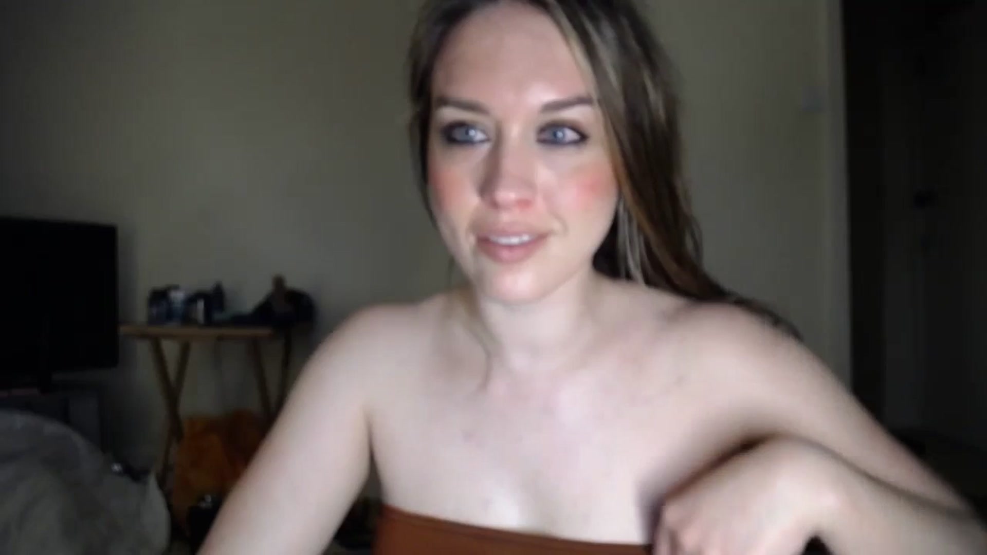 Gallery image thumbnail from Girl_X_Power's myfreecams stream on, 03/14/2024, 08:51 image 13 of 20