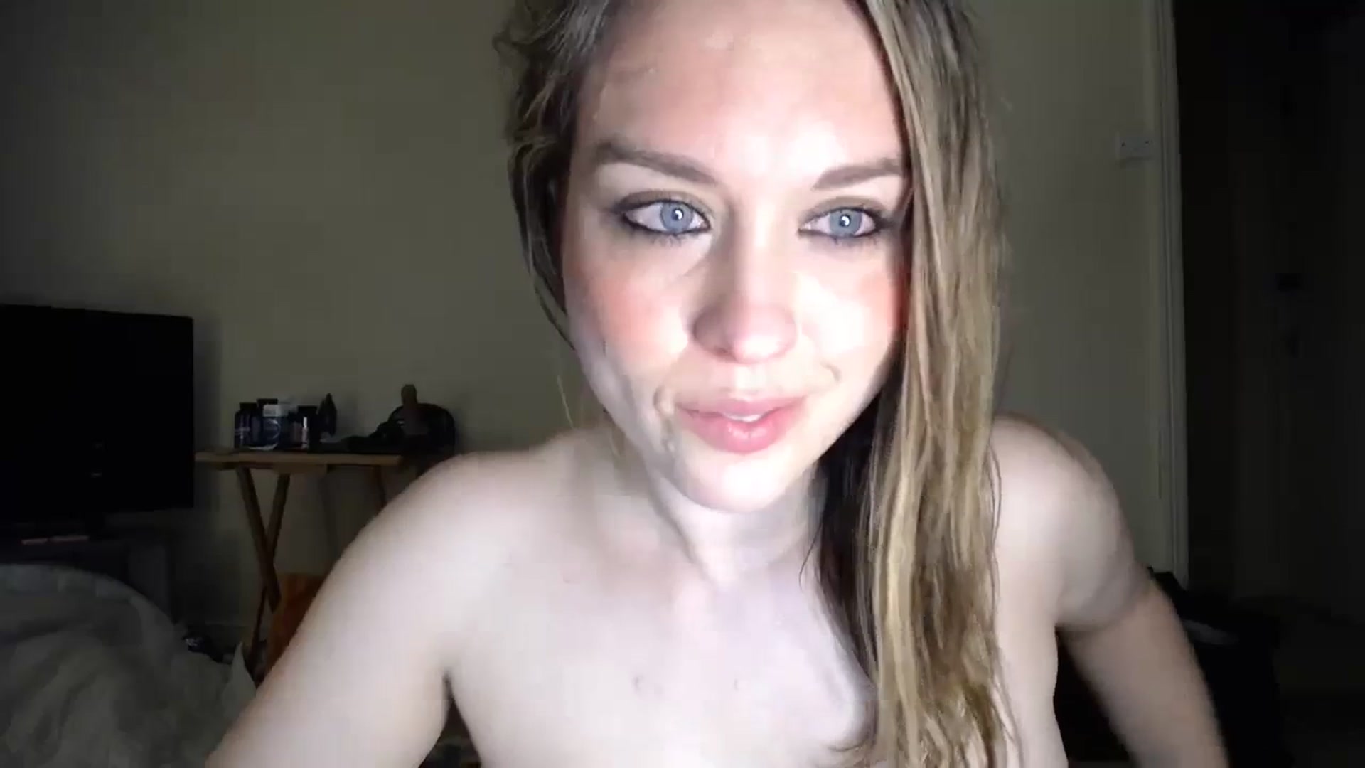 Gallery image thumbnail from Girl_X_Power's myfreecams stream on, 03/14/2024, 08:51 image 3 of 20
