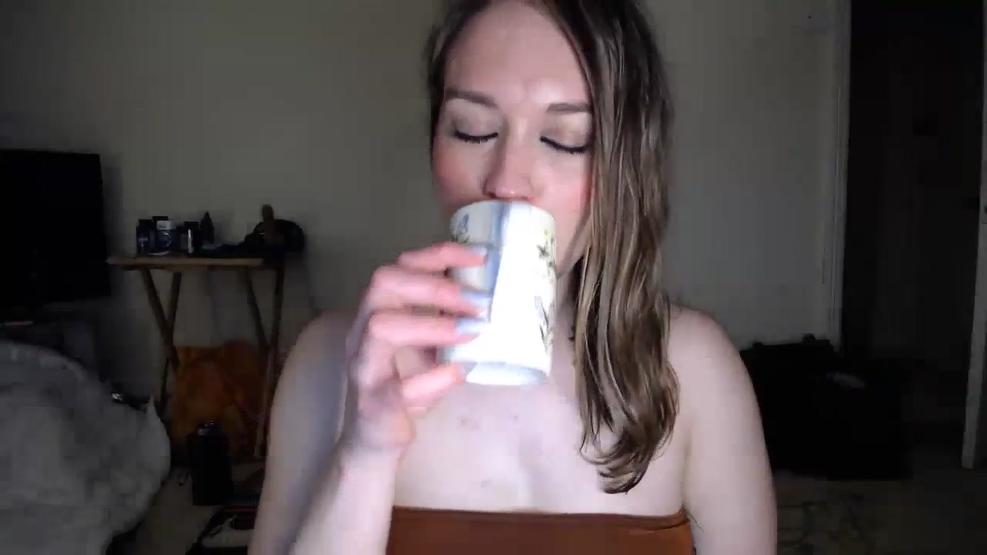 Gallery image thumbnail from Girl_X_Power's myfreecams stream on, 03/14/2024, 08:51 image 15 of 20