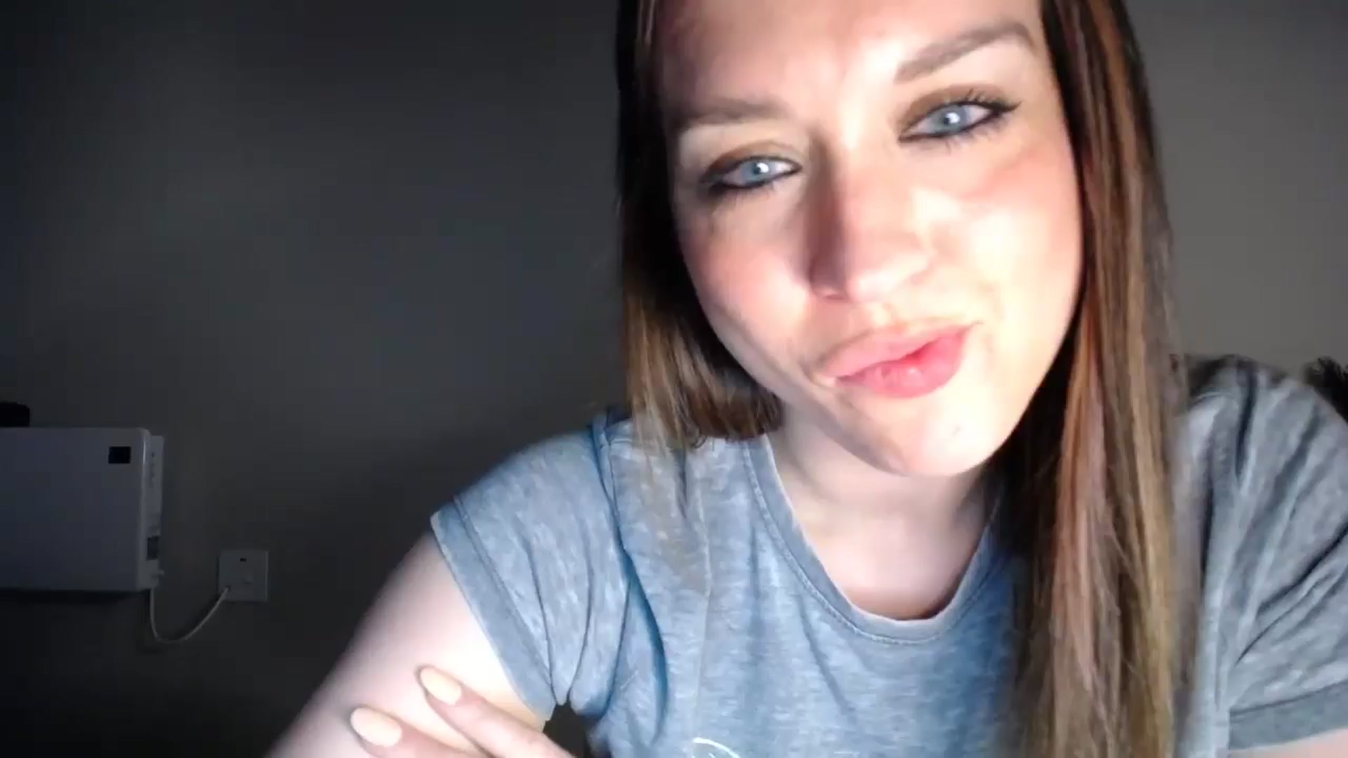 Gallery image thumbnail from Girl_X_Power's myfreecams stream on, 08/11/2024, 21:29 image 6 of 20