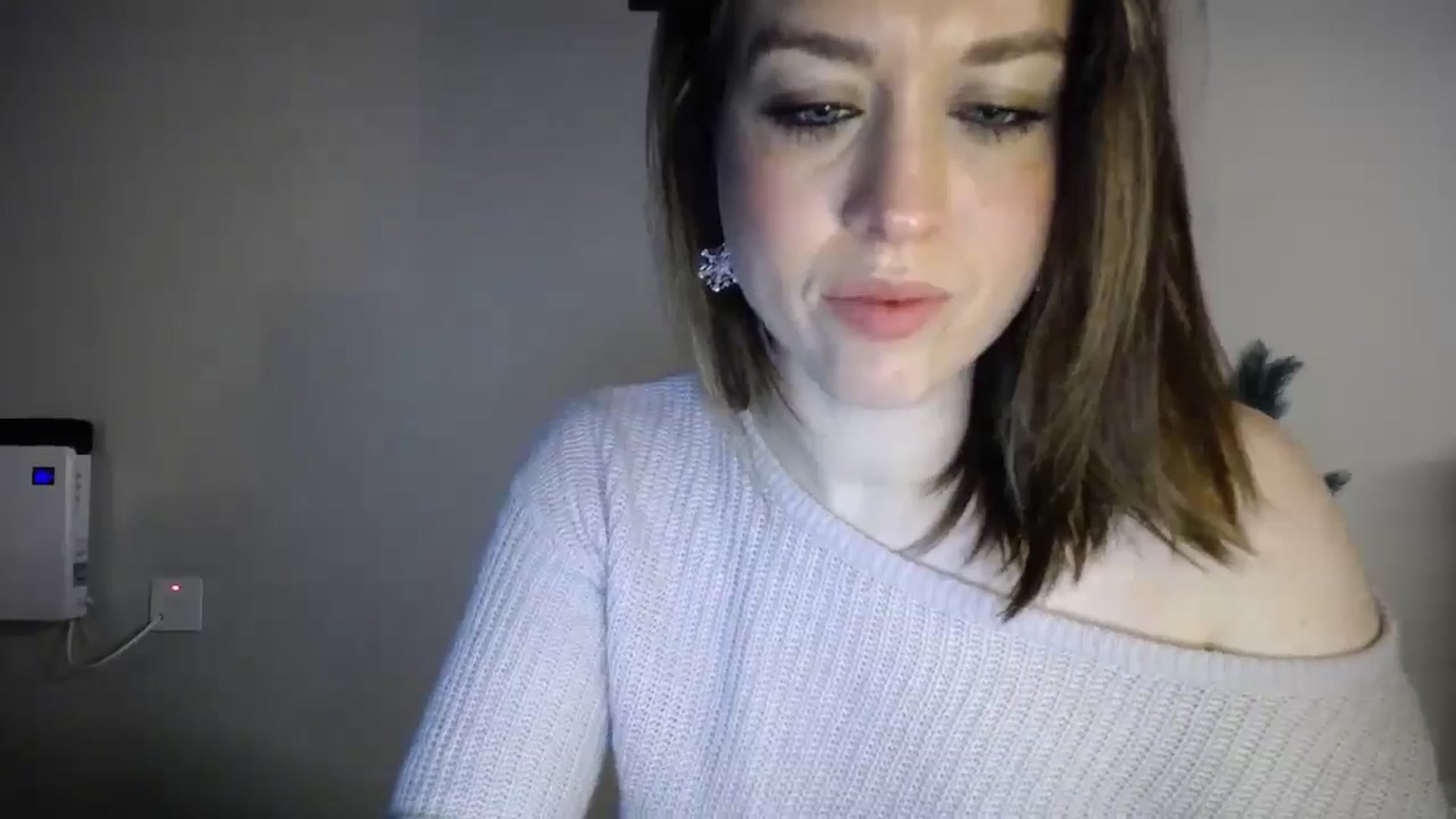 Gallery image thumbnail from Girl_X_Power's myfreecams stream on, 12/25/2024, 18:23 image 16 of 20