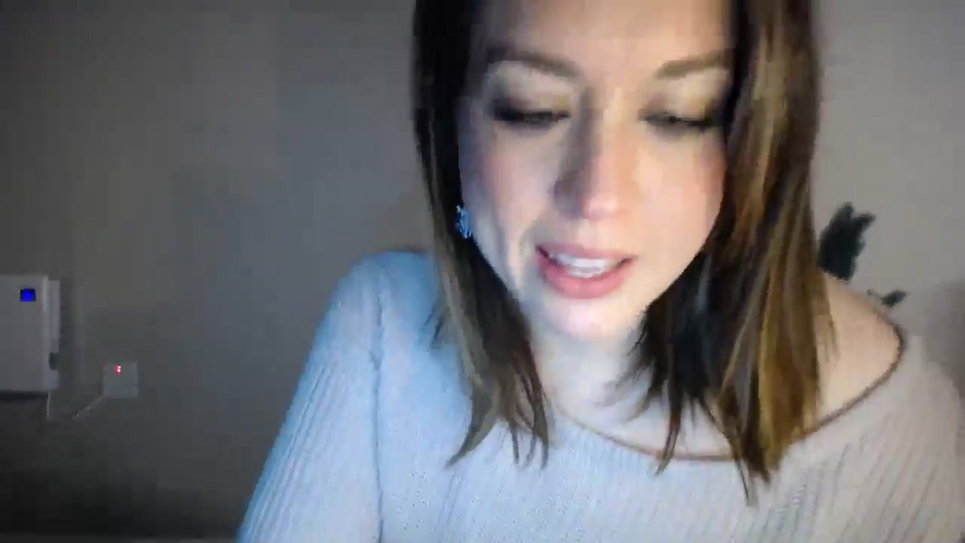 Gallery image thumbnail from Girl_X_Power's myfreecams stream on, 12/25/2024, 18:45 image 2 of 20