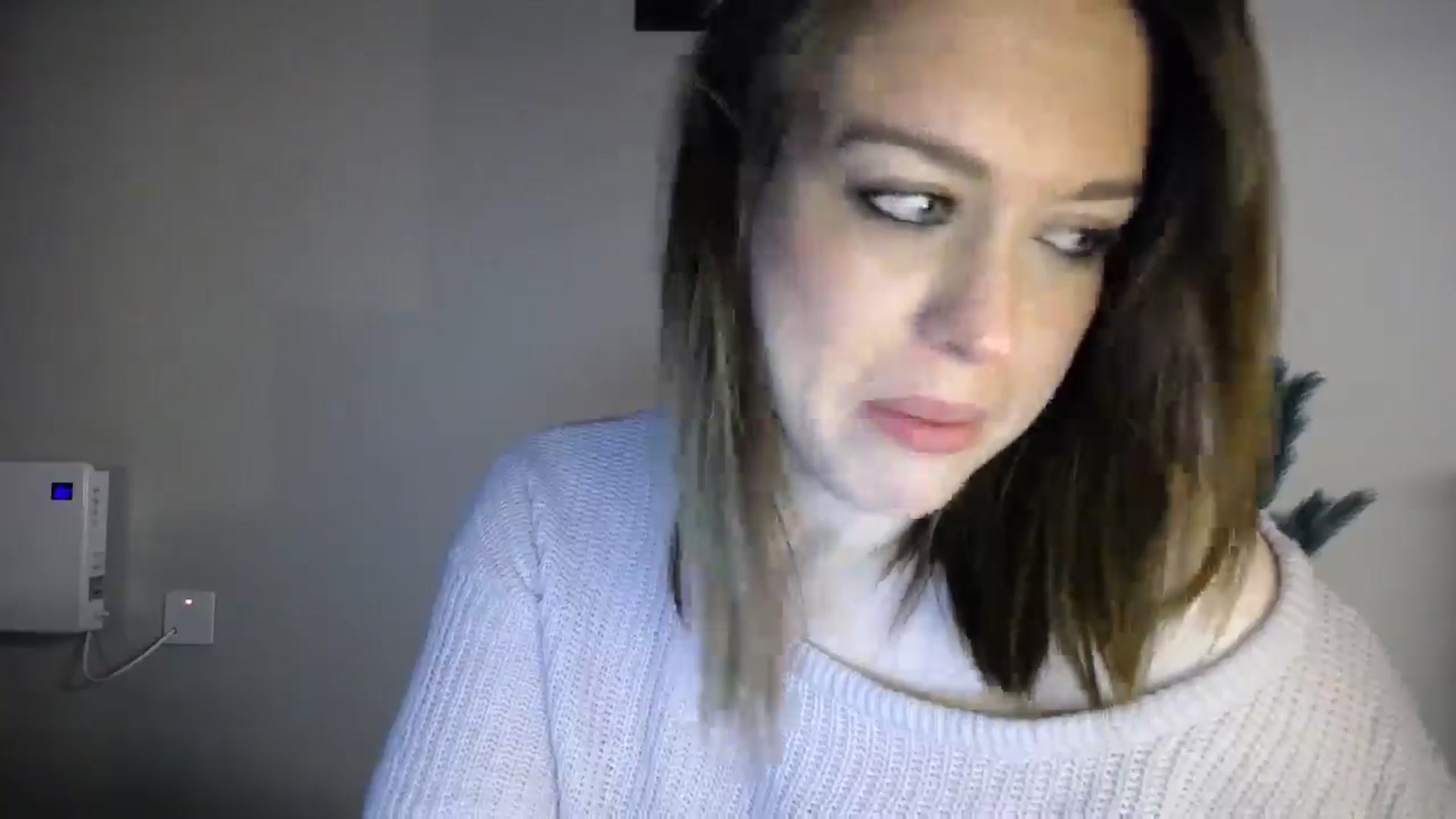 Gallery image thumbnail from Girl_X_Power's myfreecams stream on, 12/25/2024, 21:15 image 11 of 20