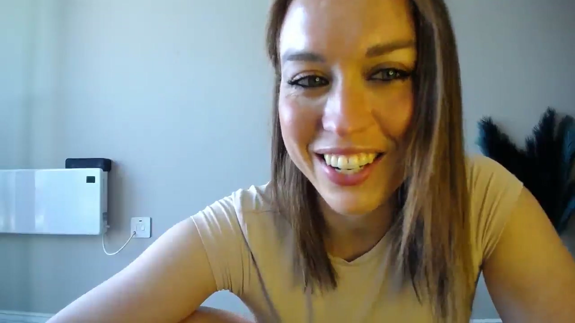 Gallery image thumbnail from Girl_X_Power's myfreecams stream on, 04/17/2025, 15:12 image 18 of 20