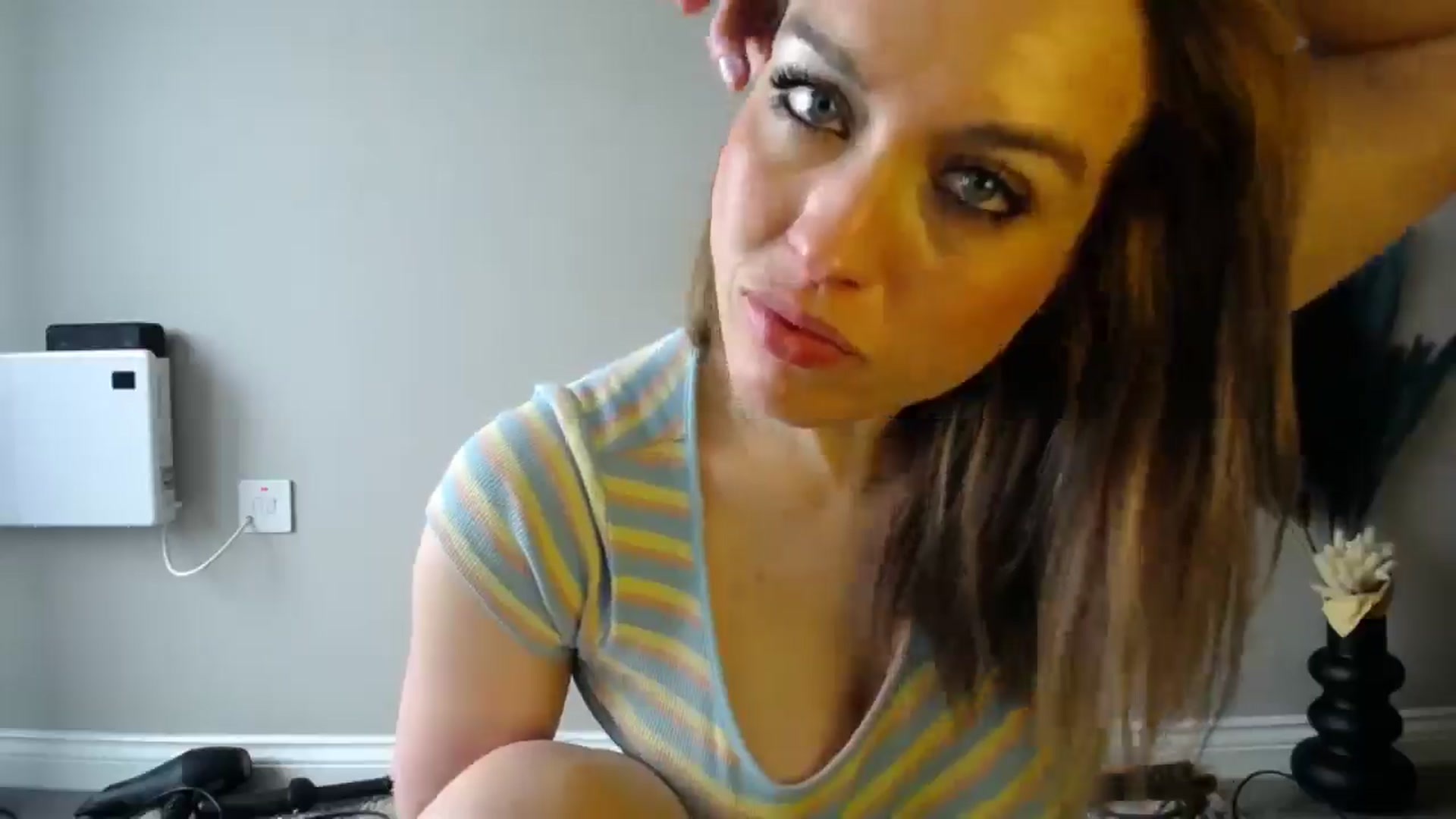 Gallery image thumbnail from Girl_X_Power's myfreecams stream on, 05/04/2025, 16:46 image 7 of 20