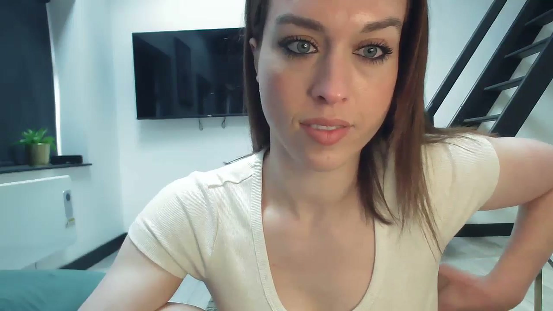 Gallery image thumbnail from Girl_X_Power's myfreecams stream on, 06/06/2025, 15:17 image 4 of 20