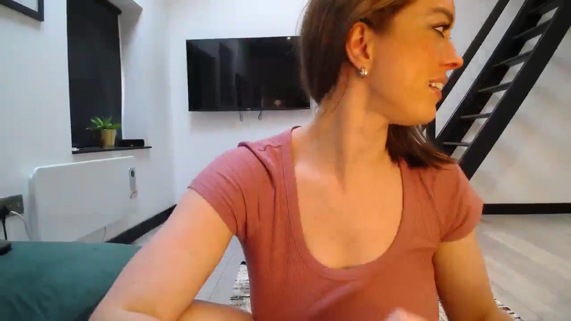 Gallery image thumbnail from Girl_X_Power's myfreecams stream on, 06/19/2025, 15:59 image 18 of 20