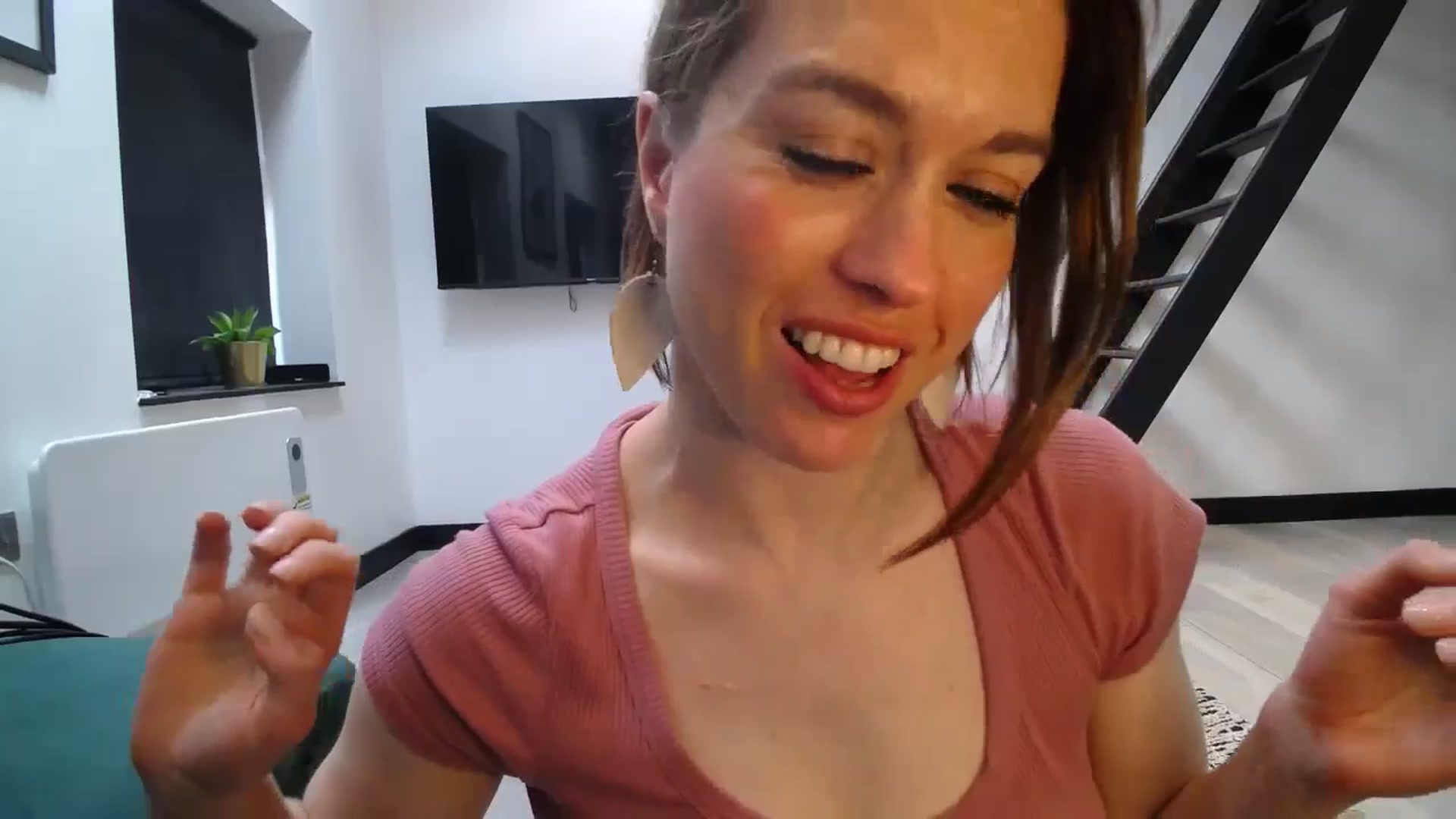 Gallery image thumbnail from Girl_X_Power's myfreecams stream on, 06/30/2025, 15:33 image 11 of 20