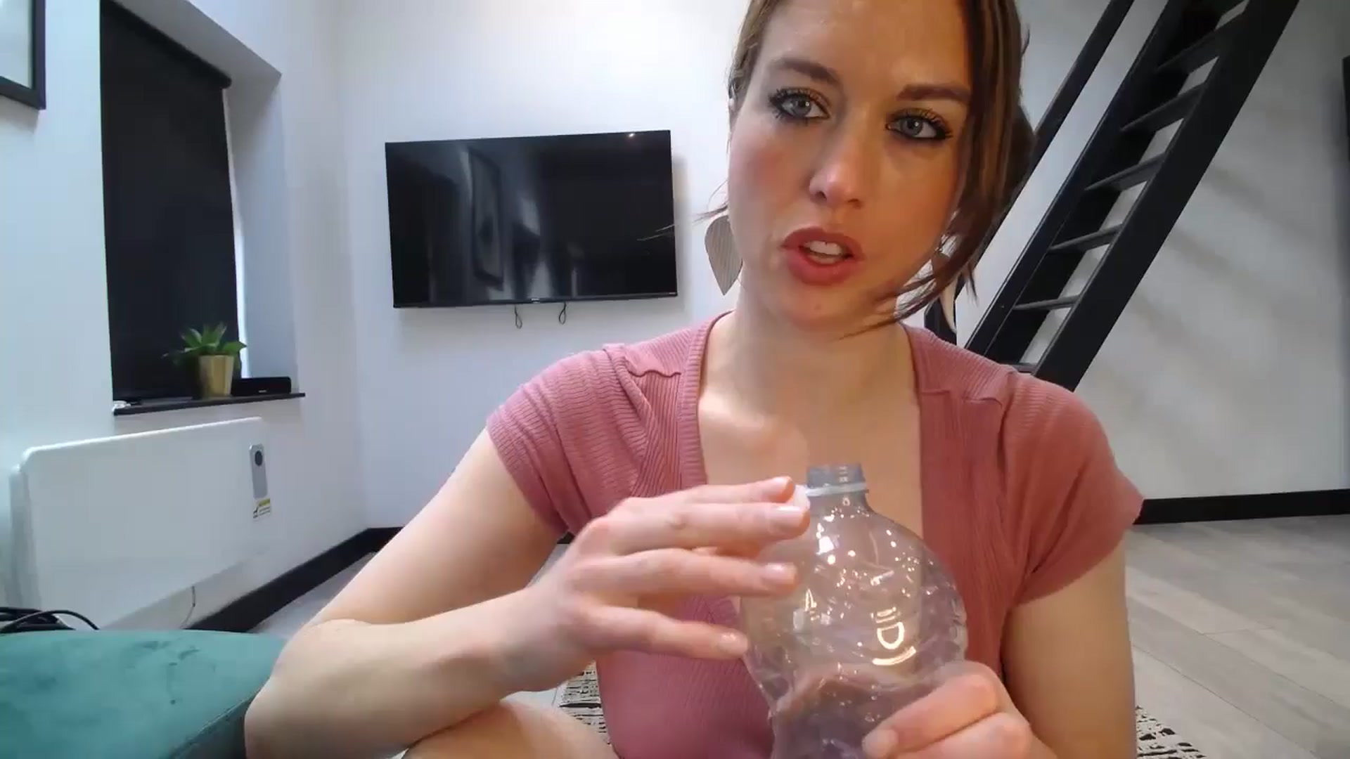 Gallery image thumbnail from Girl_X_Power's myfreecams stream on, 06/30/2025, 15:33 image 1 of 20