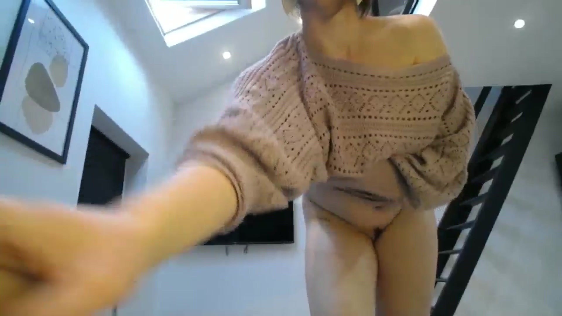 Gallery image thumbnail from Girl_X_Power's myfreecams stream on, 08/17/2025, 16:33 image 19 of 20