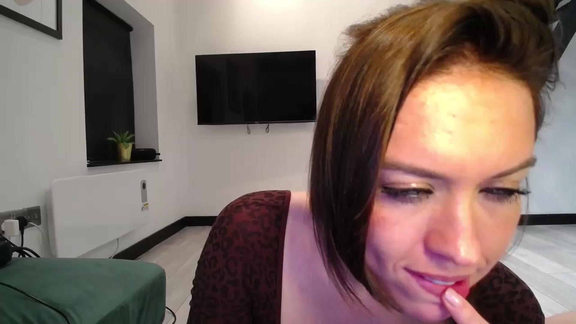 Gallery image thumbnail from Girl_X_Power's myfreecams stream on, 09/01/2025, 24:38 image 18 of 20