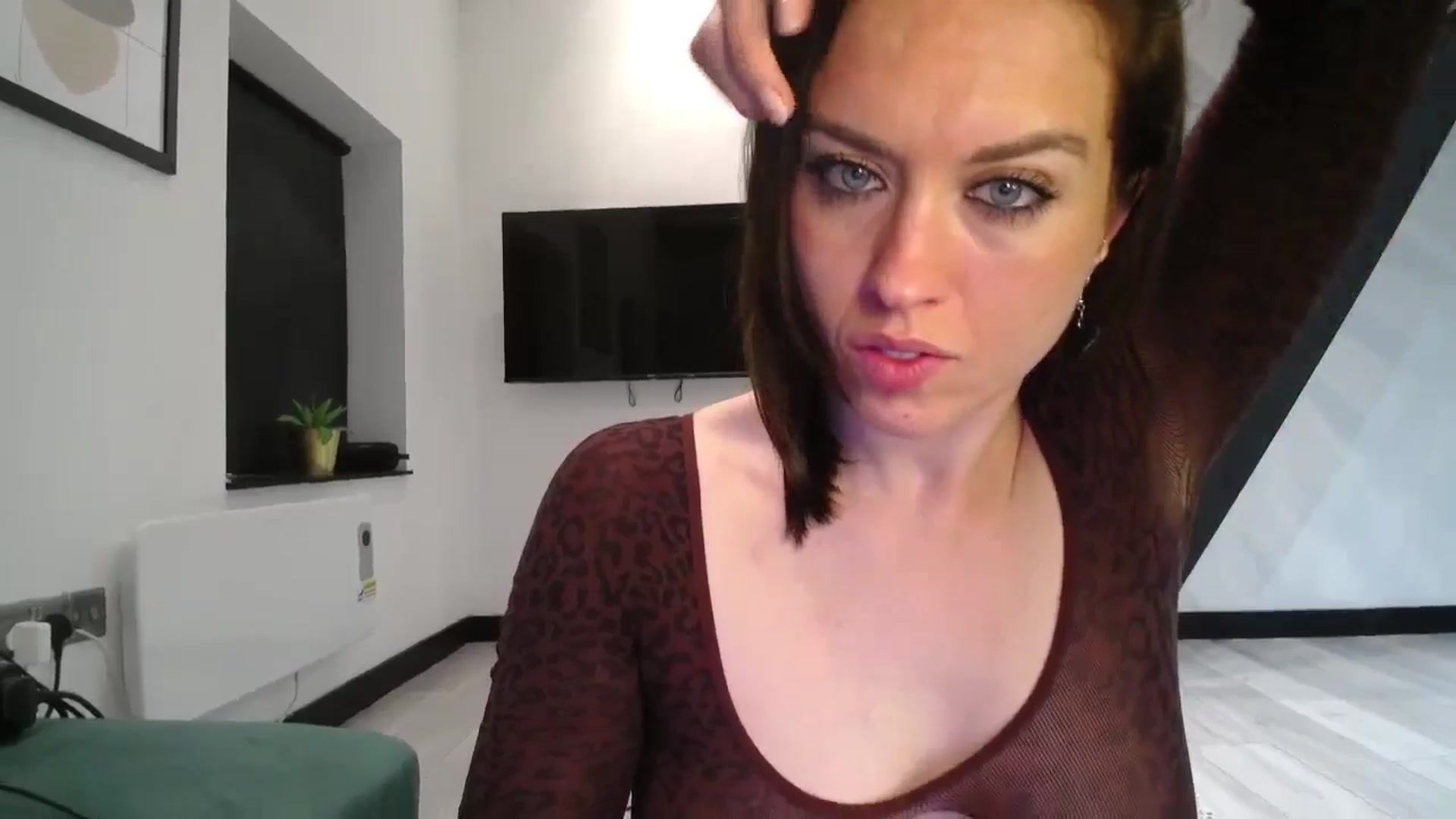 Gallery image thumbnail from Girl_X_Power's myfreecams stream on, 09/01/2025, 24:38 image 20 of 20