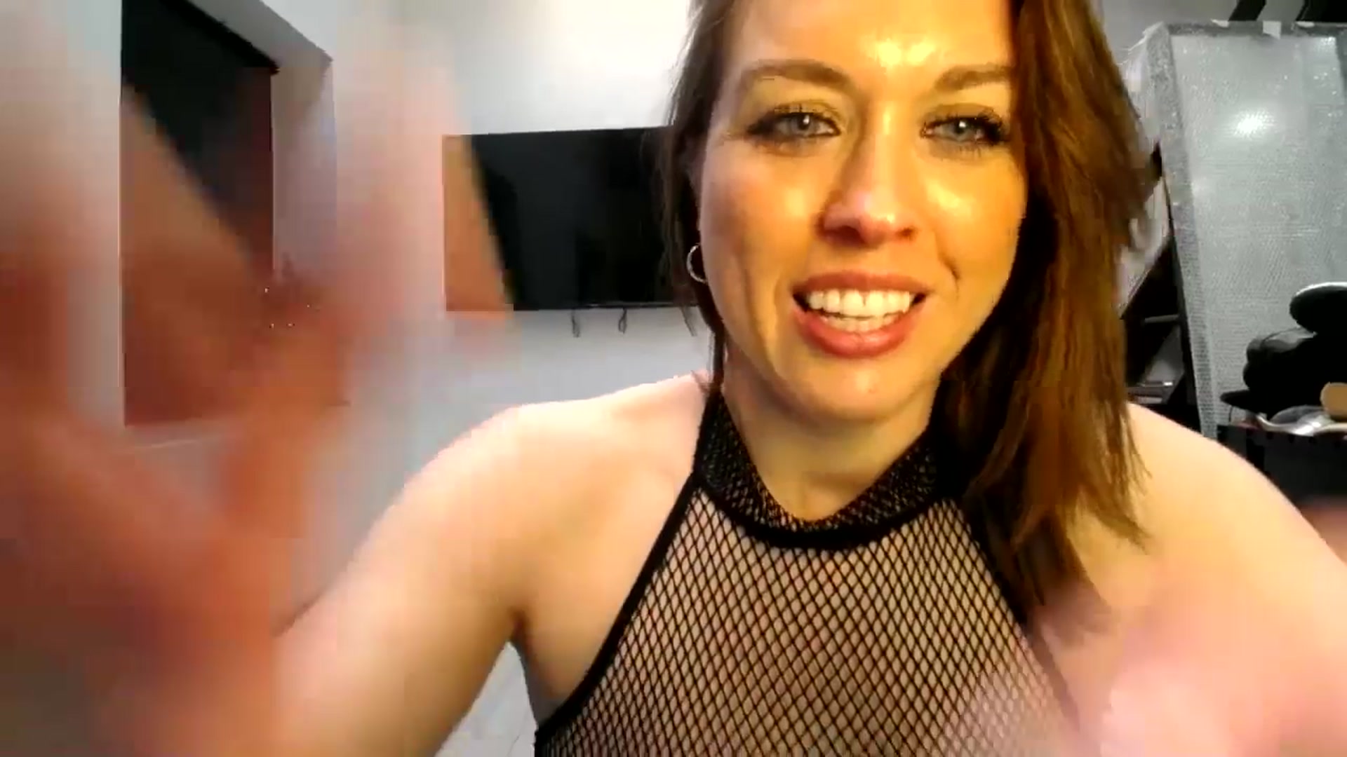 Gallery image thumbnail from Girl_X_Power's myfreecams stream on, 01/13/2026, 14:01 image 8 of 20