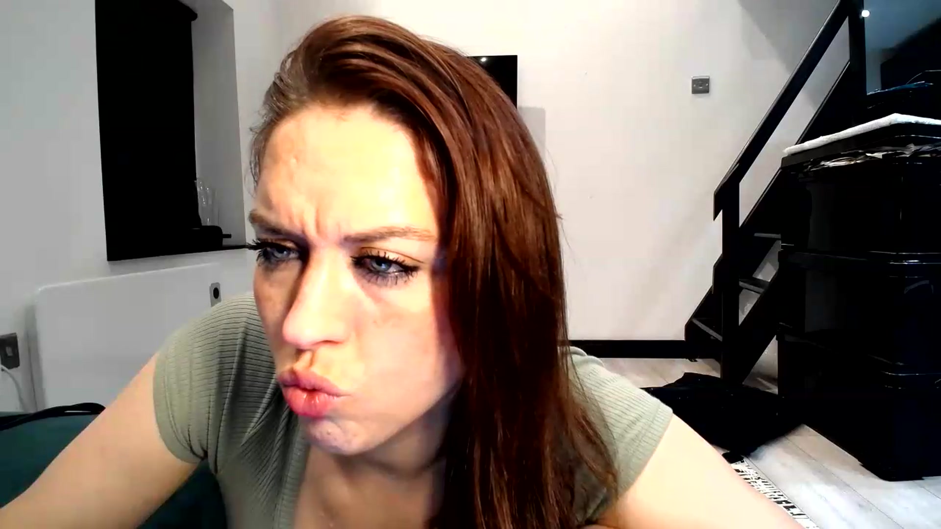 Gallery image thumbnail from Girl_X_Power's myfreecams stream on, 05/31/2026, 01:34 image 19 of 20