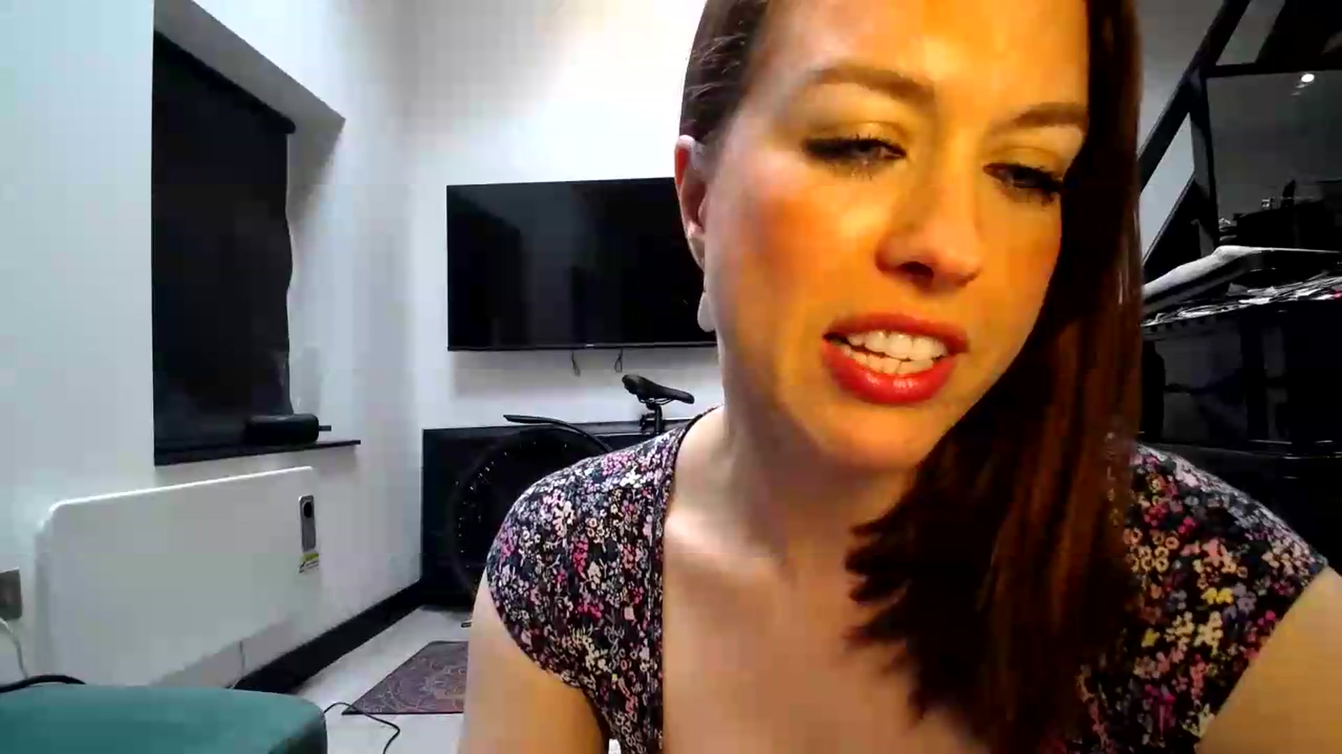 Gallery image thumbnail from Girl_X_Power's myfreecams stream on, 06/03/2026, 12:20 image 3 of 20