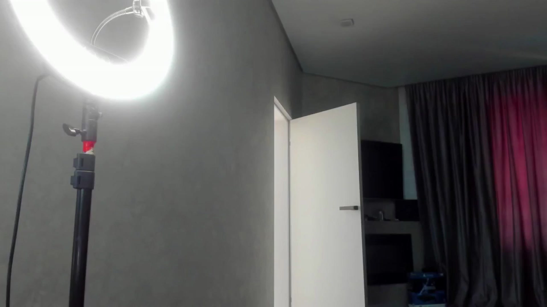 Gallery image thumbnail from GirlfriendK_'s myfreecams stream on, 02/13/2025, 11:58 image 9 of 20