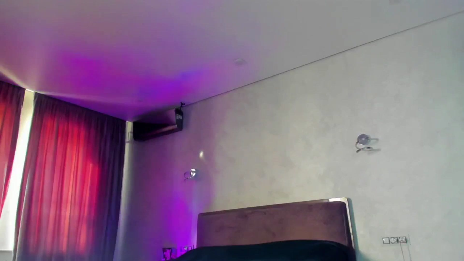 Gallery image thumbnail from GirlfriendK_'s myfreecams stream on, 02/16/2025, 11:51 image 19 of 20