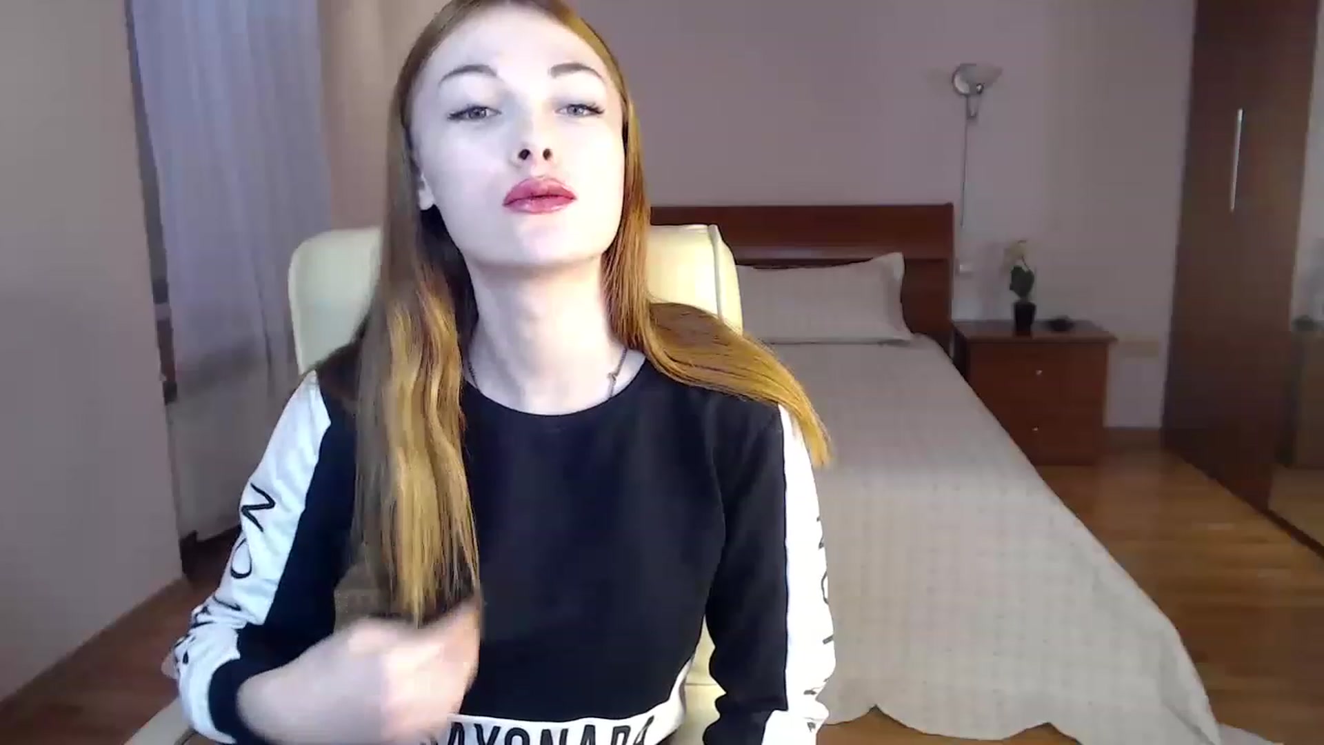 Gallery image thumbnail from Girlfromhell's myfreecams stream on, 11/14/2022, 13:50 image 17 of 20