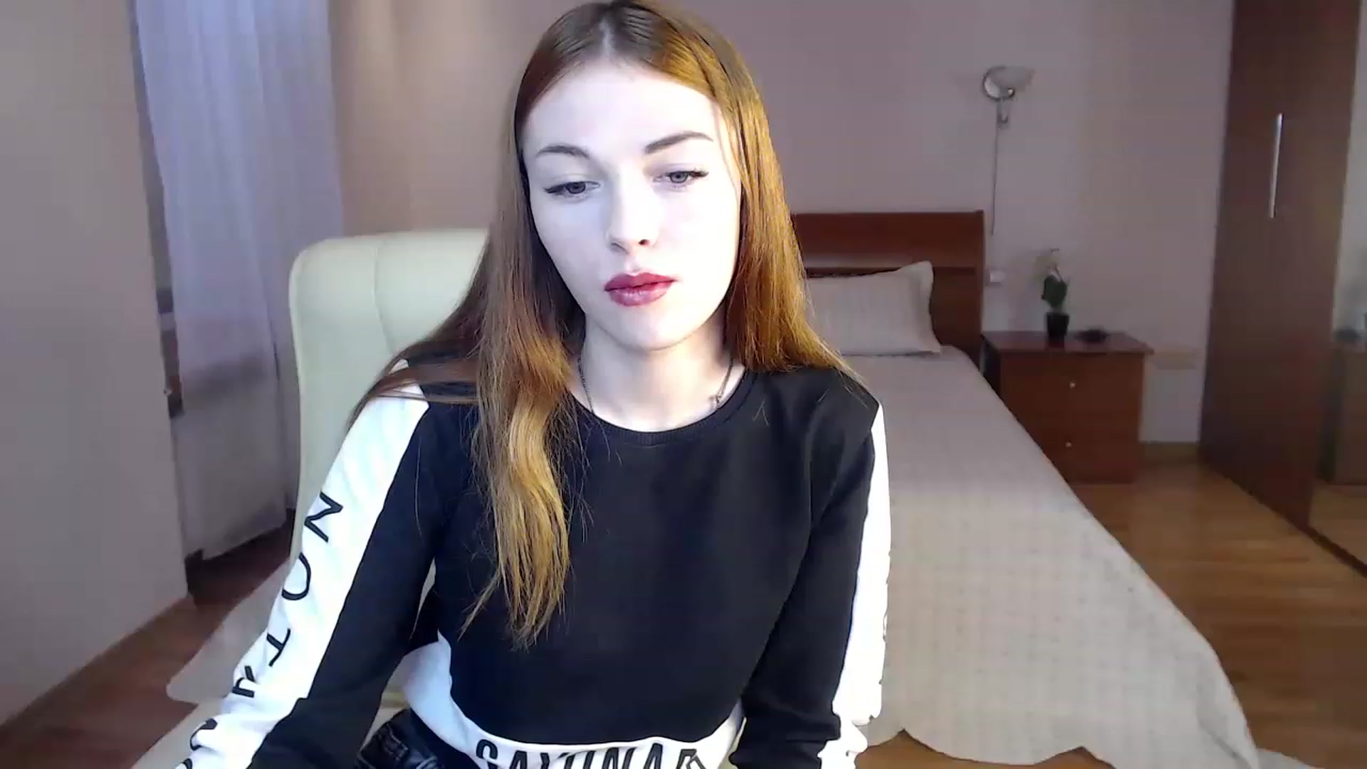 Gallery image thumbnail from Girlfromhell's myfreecams stream on, 11/14/2022, 13:50 image 3 of 20