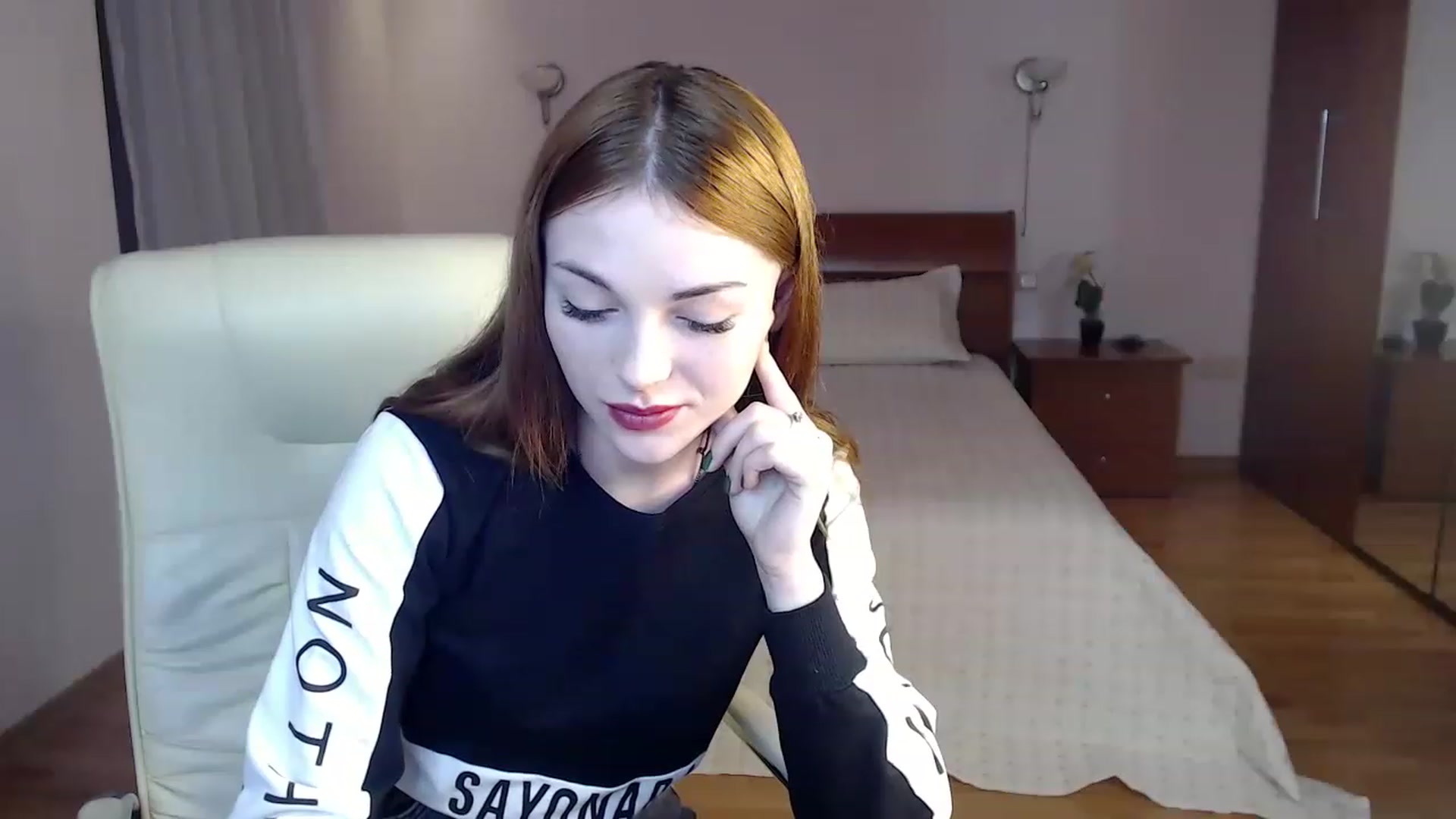 Gallery image thumbnail from Girlfromhell's myfreecams stream on, 11/14/2022, 15:49 image 3 of 20