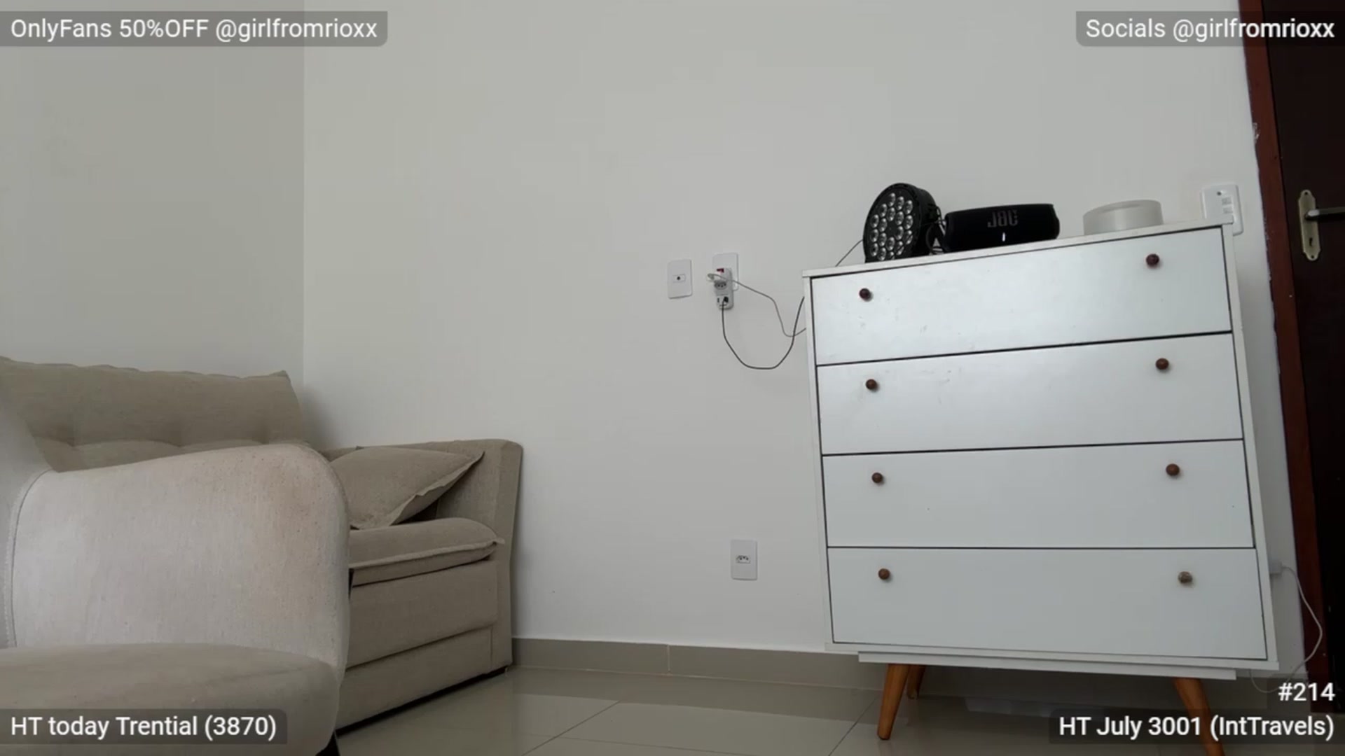 Gallery image thumbnail from Girlfromrio's myfreecams stream on, 08/10/2023, 15:17 image 4 of 20